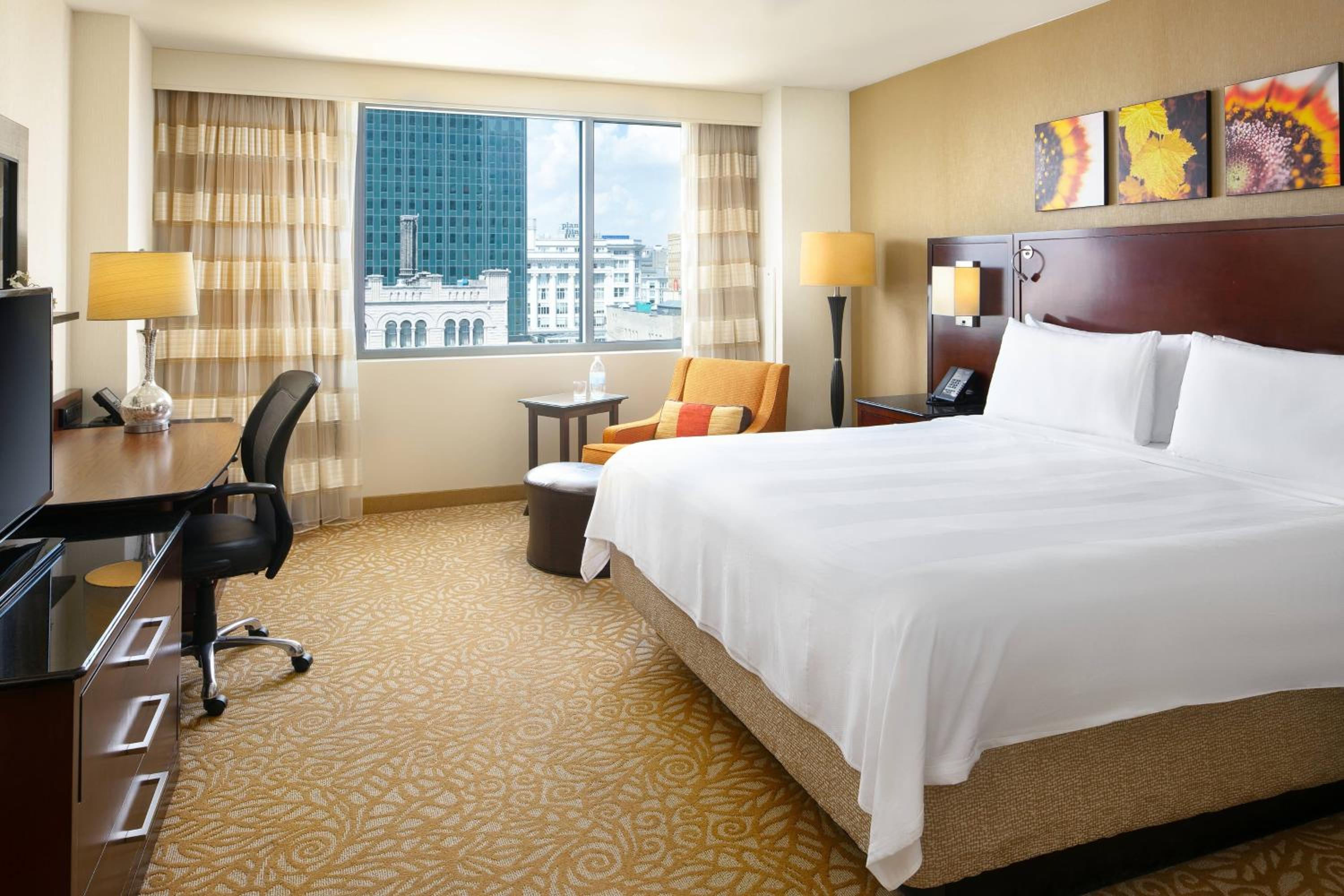 Milwaukee Vacations - Milwaukee Marriott Downtown - Property Image 16
