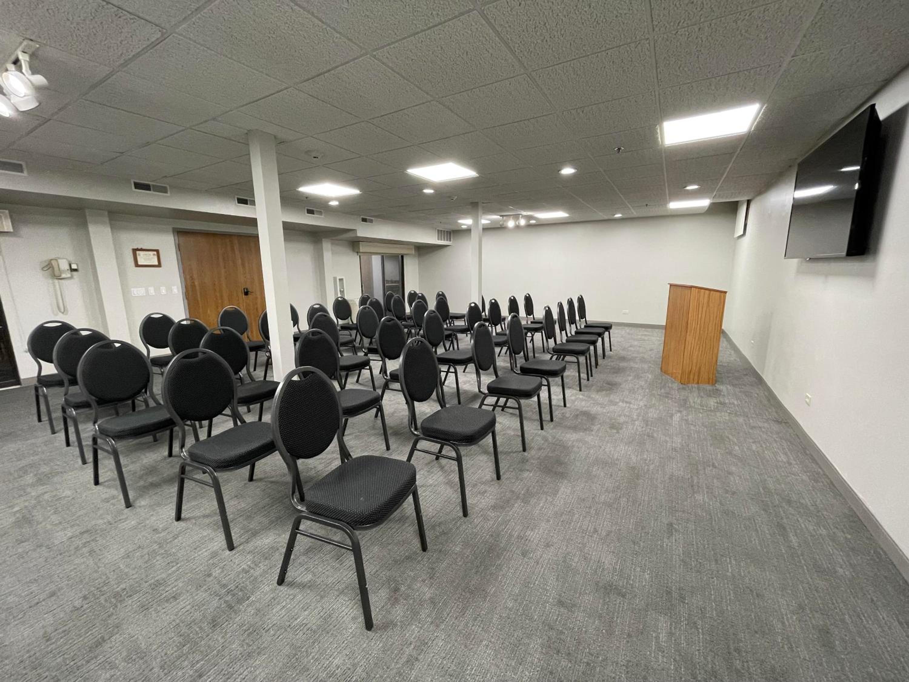 Comfort Inn Suites Mundelein-Vernon Hills - Property Image 14