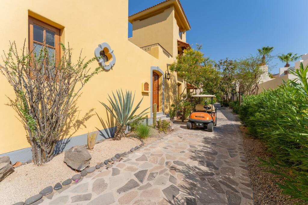Casa Amarilla by Casago view 2