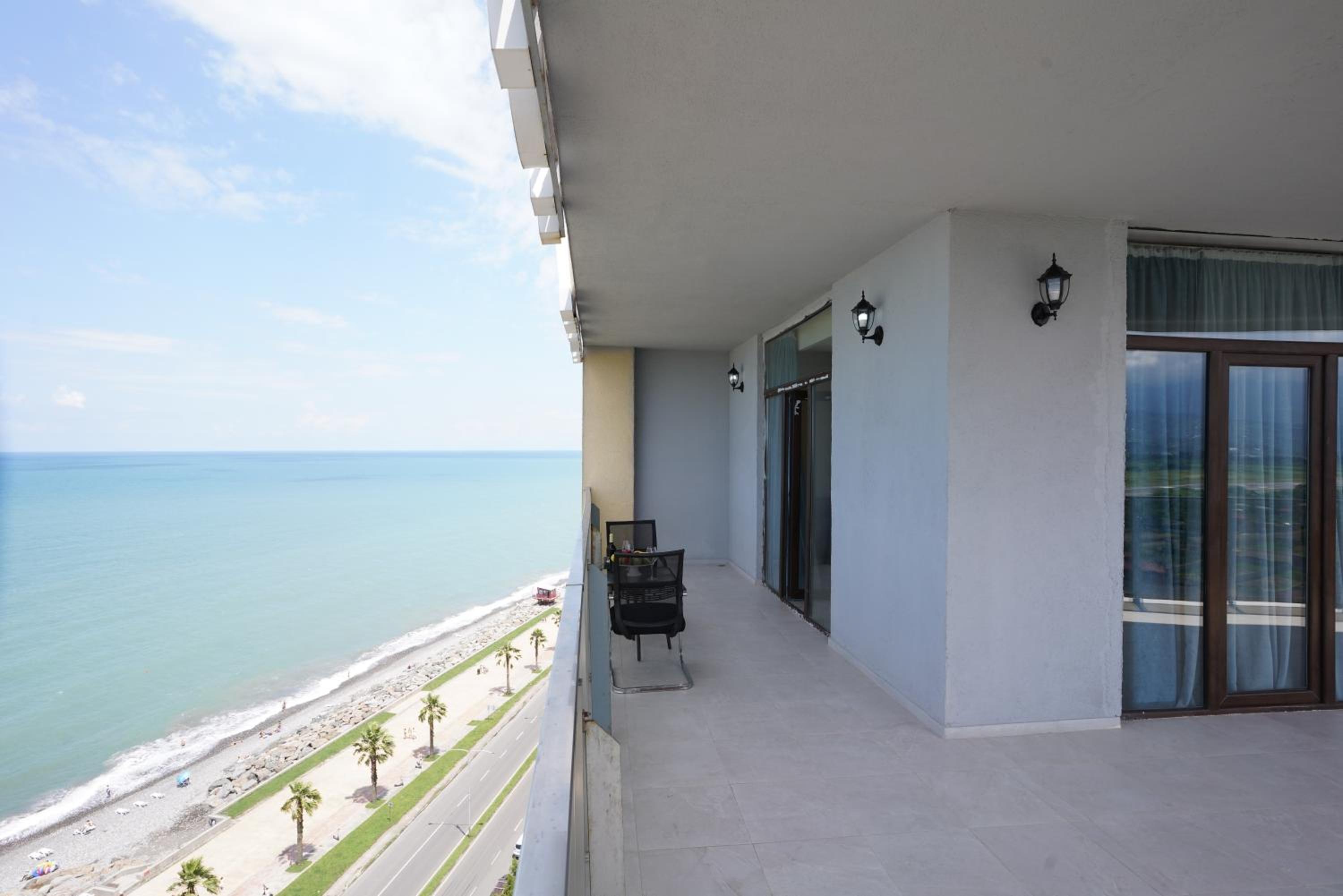 balcony