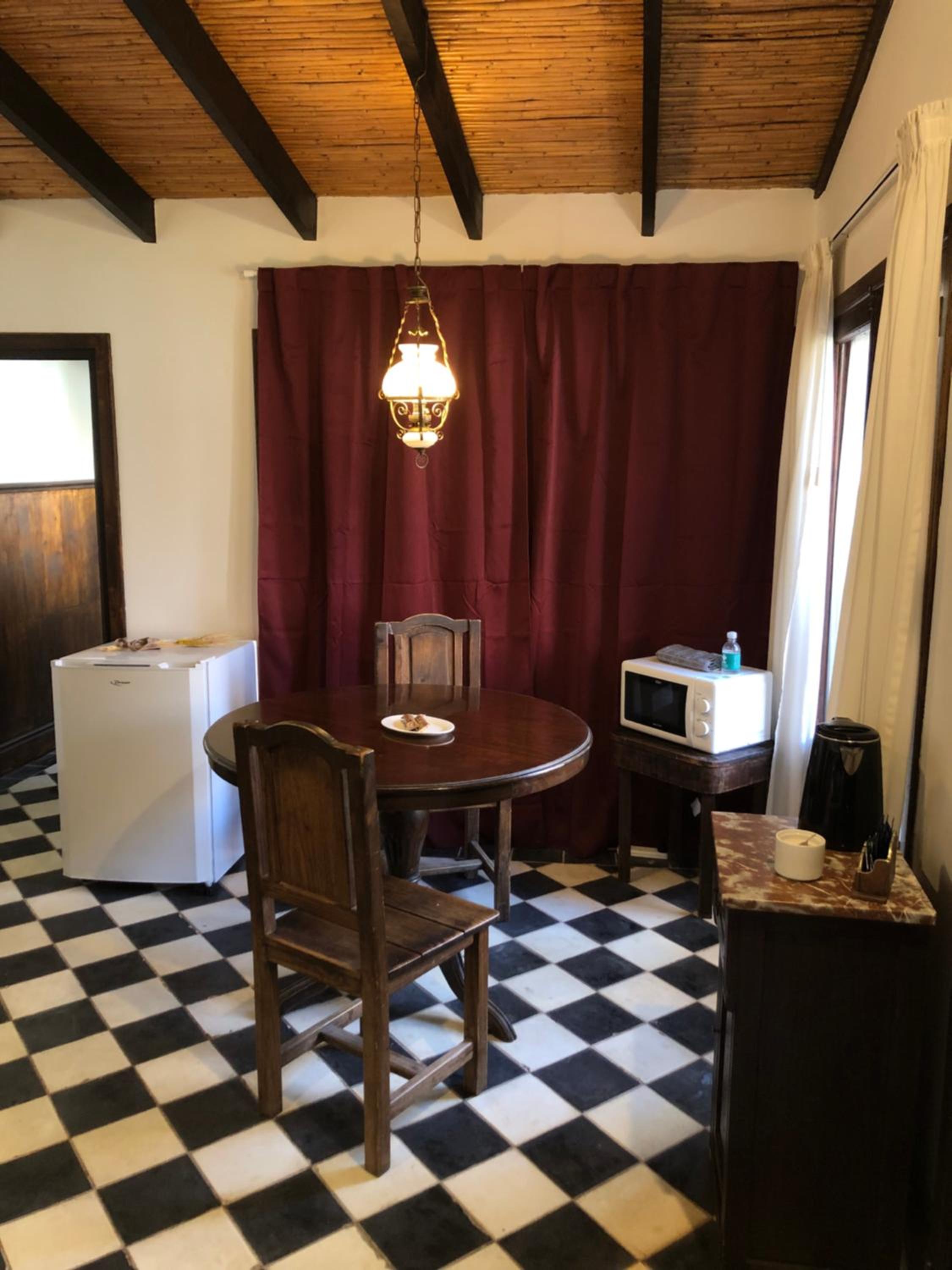 A small cottage in the city