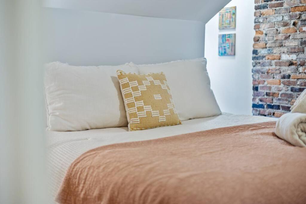 Cozy 4BR 2BA Home Near Inman Park view 4