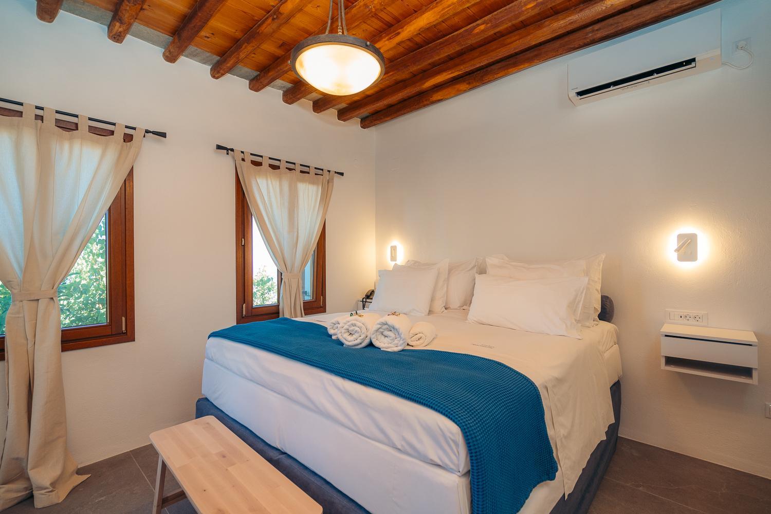Loukia Apartments