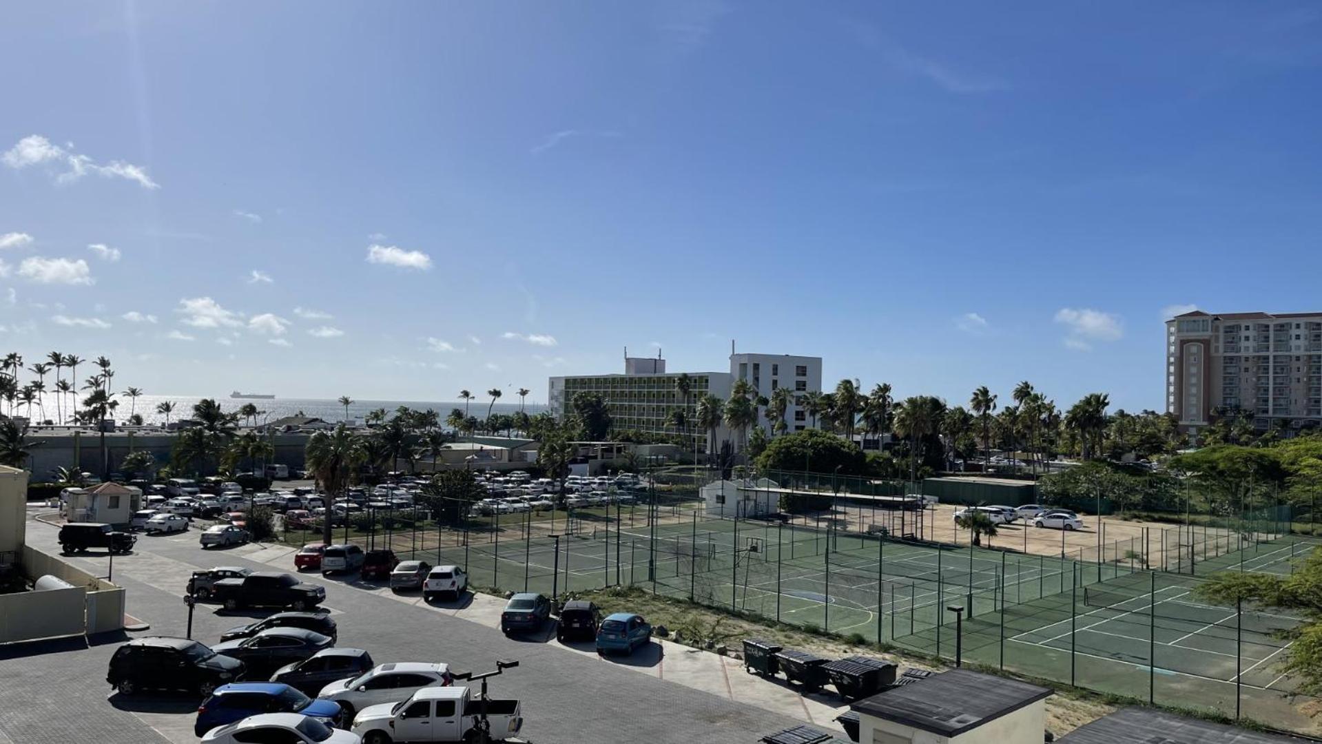 The Cove - Location is everything! - Luxurious - Free parking