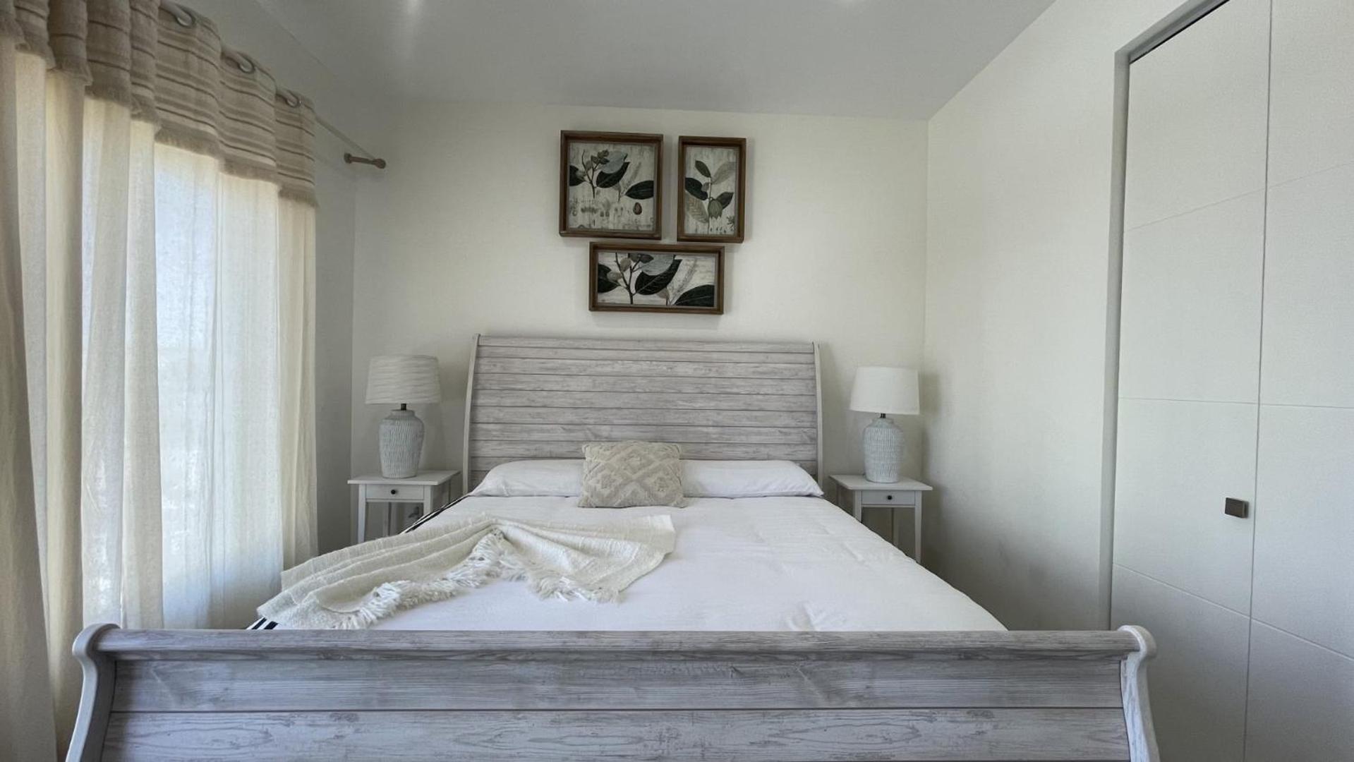 The Cove - Location is everything! - Luxurious - Free parking