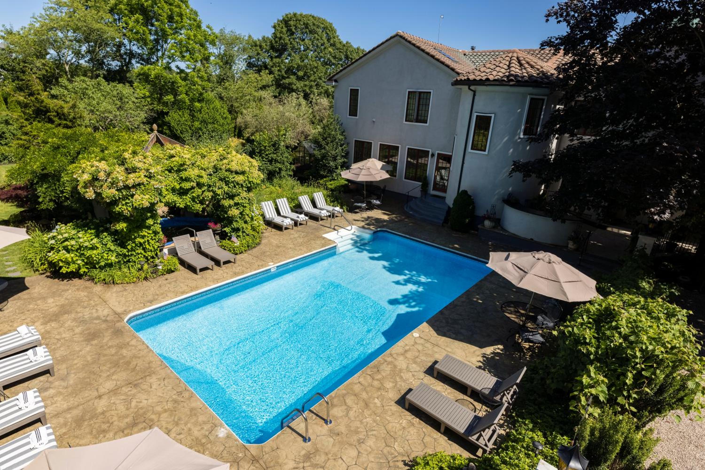 The Villa Bed and Breakfast