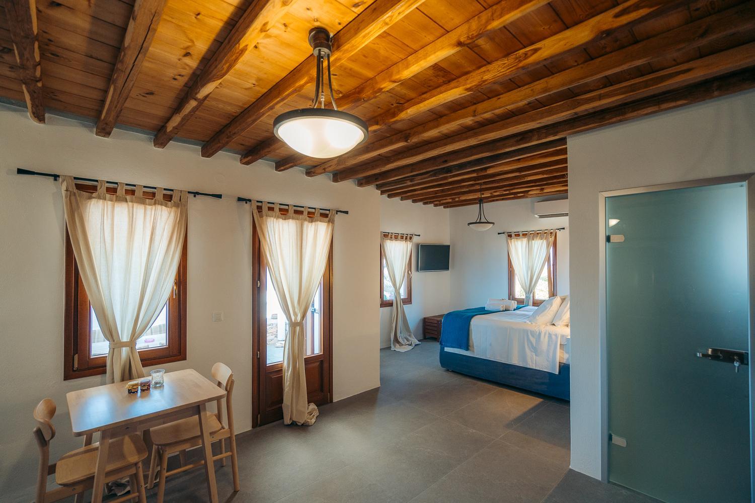 Loukia Apartments
