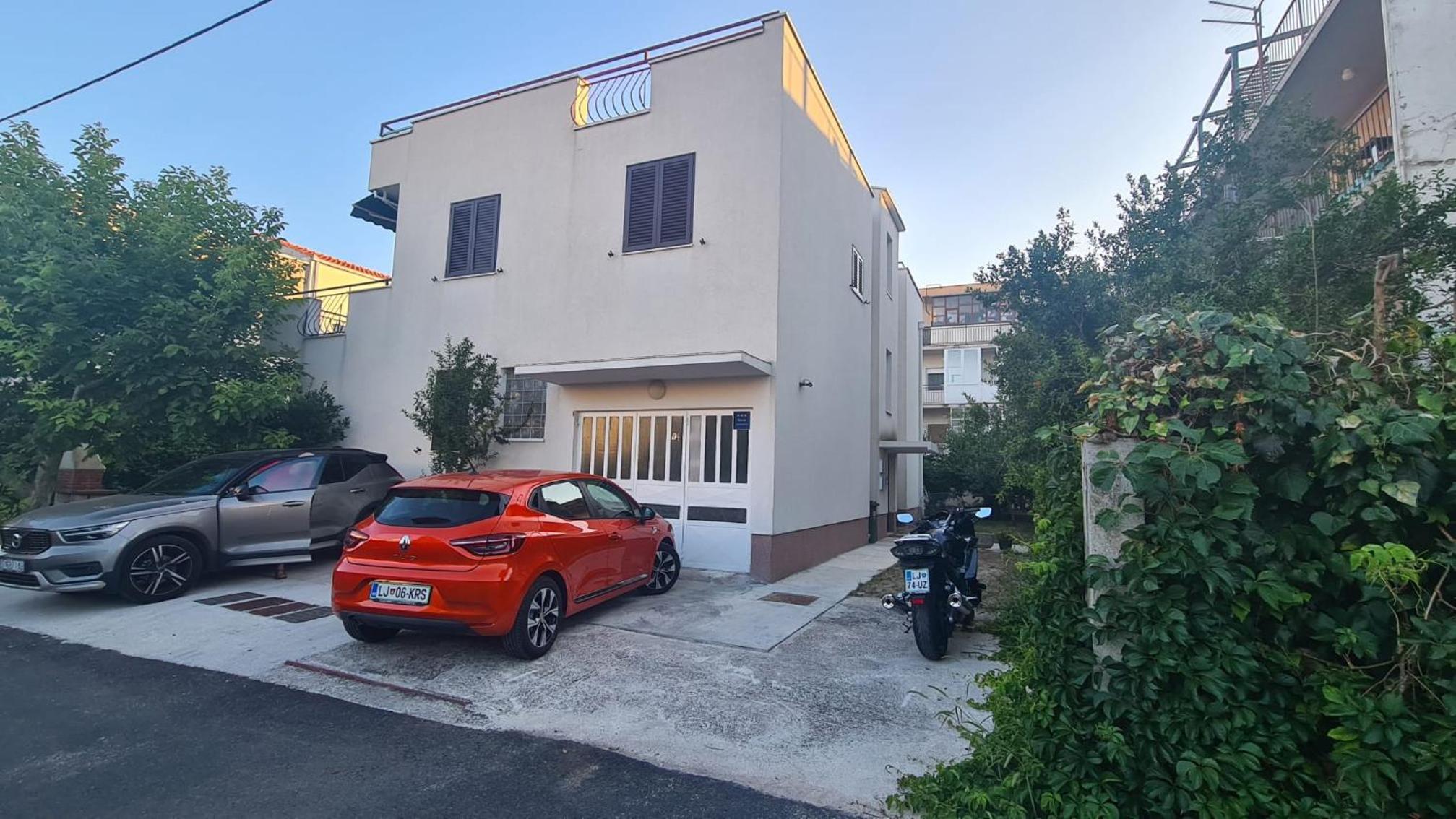 Apartment West