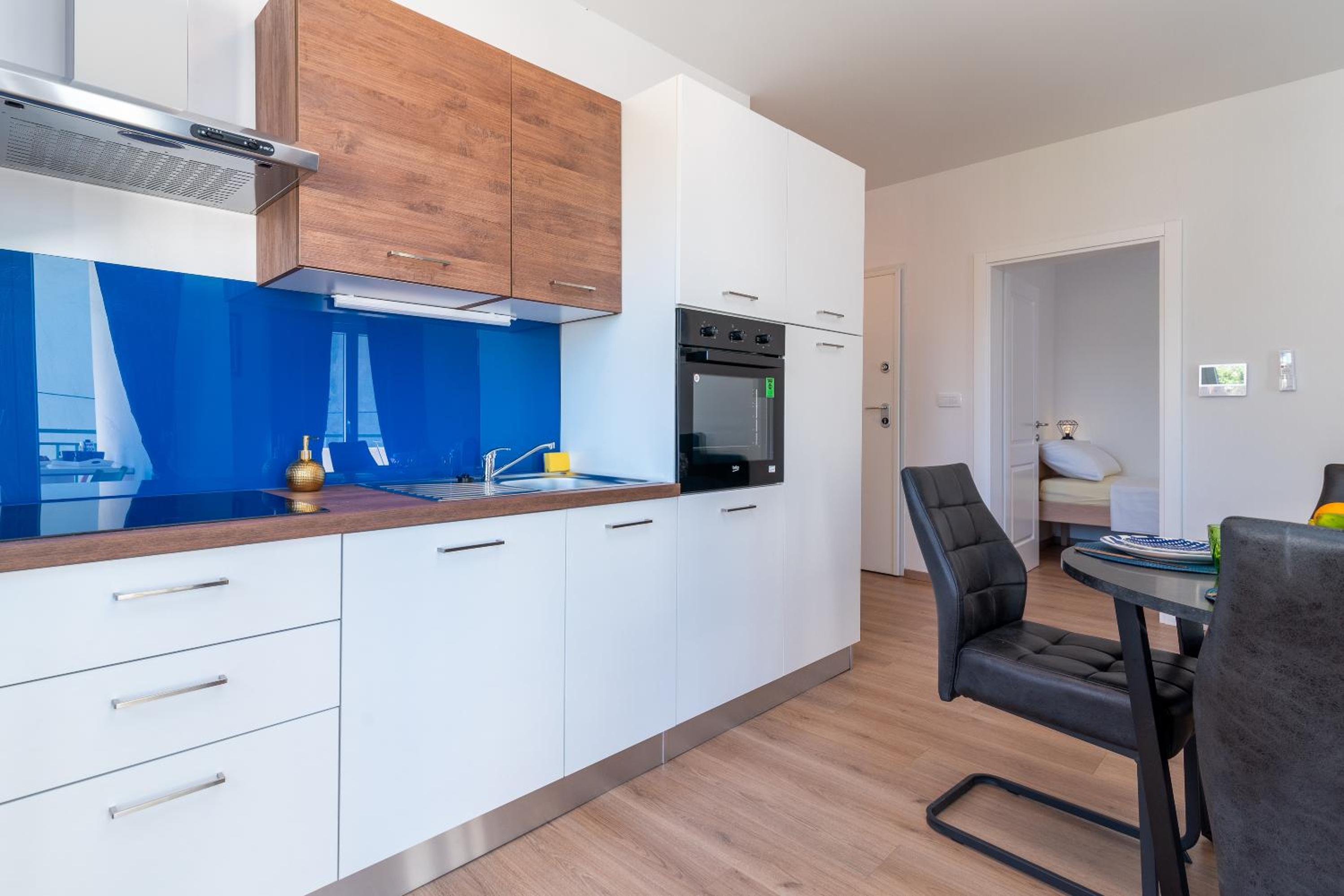 Apartment West