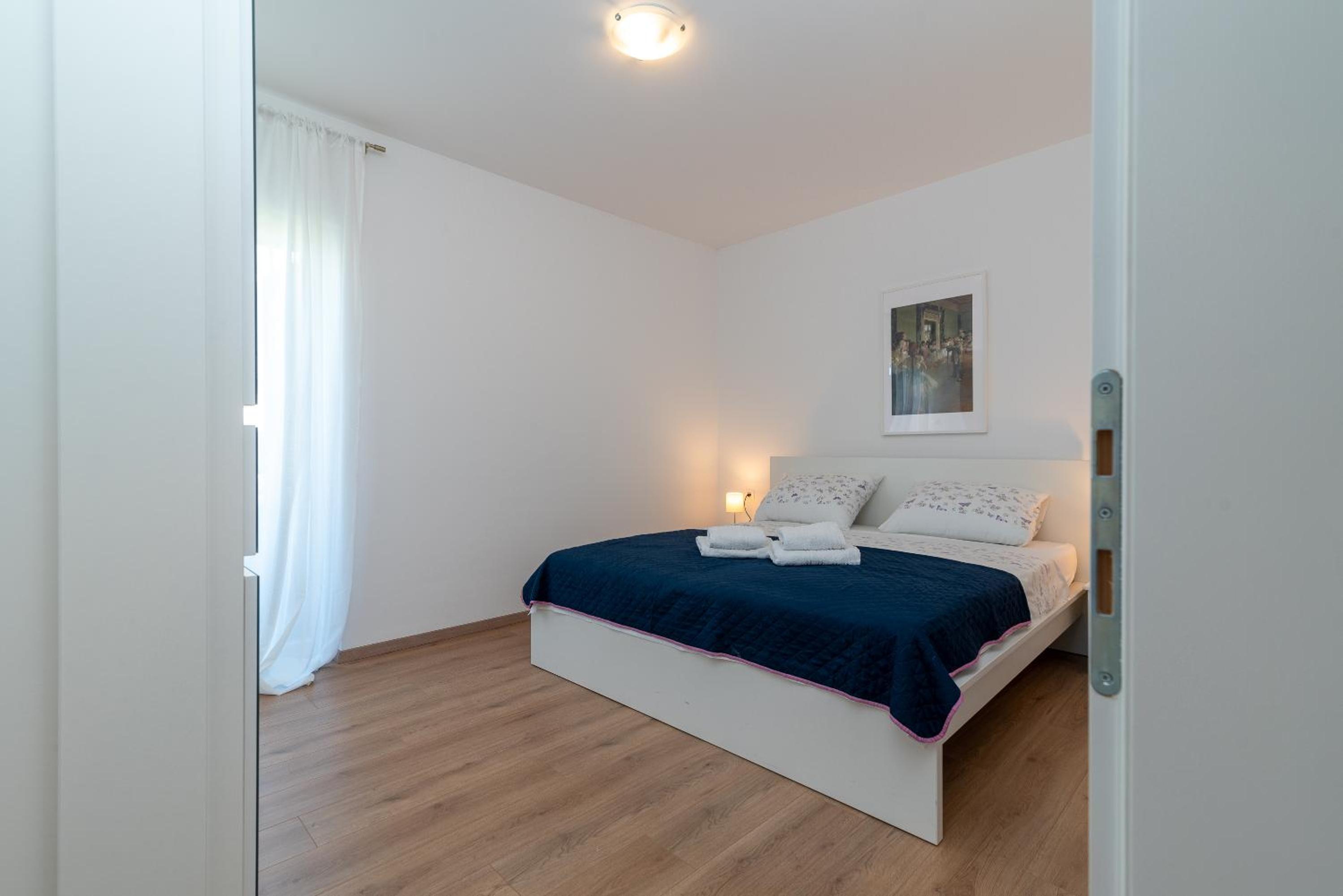 Apartment West