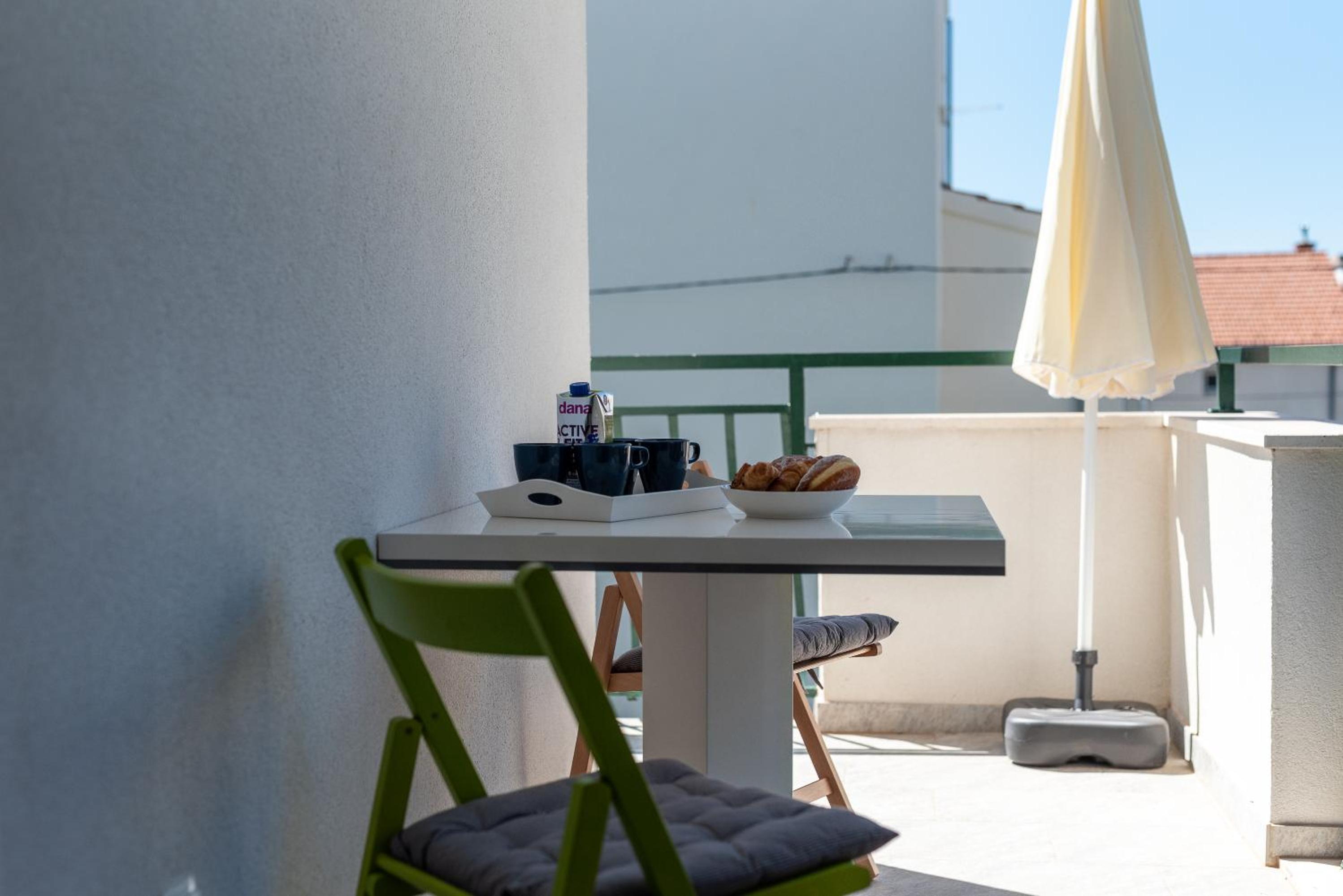 Apartment West