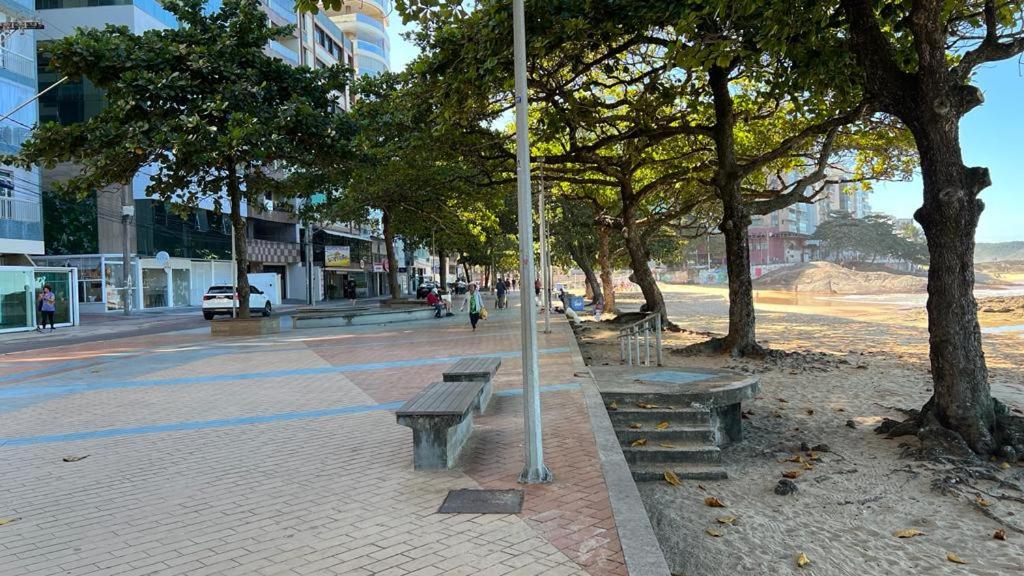 Apto 2 quartos, Praia Areia Preta, Centro Guarapari ES