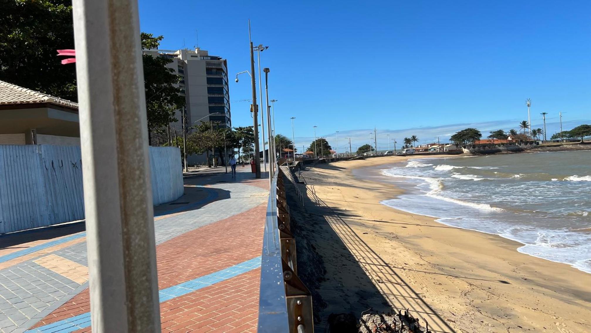 Apto 2 quartos, Praia Areia Preta, Centro Guarapari ES