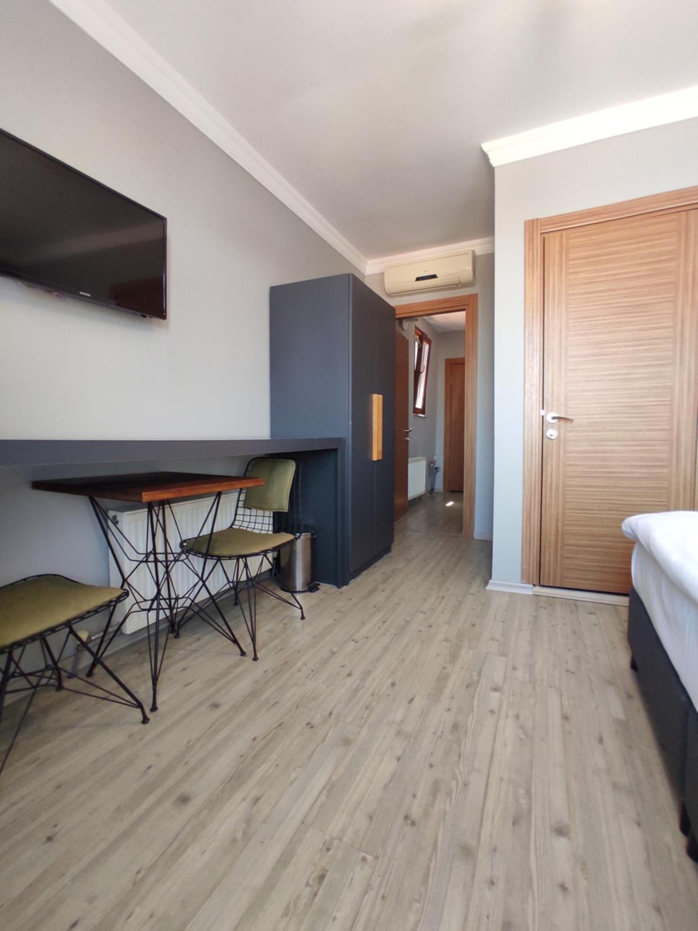 Ore Pera Suites - Image 65