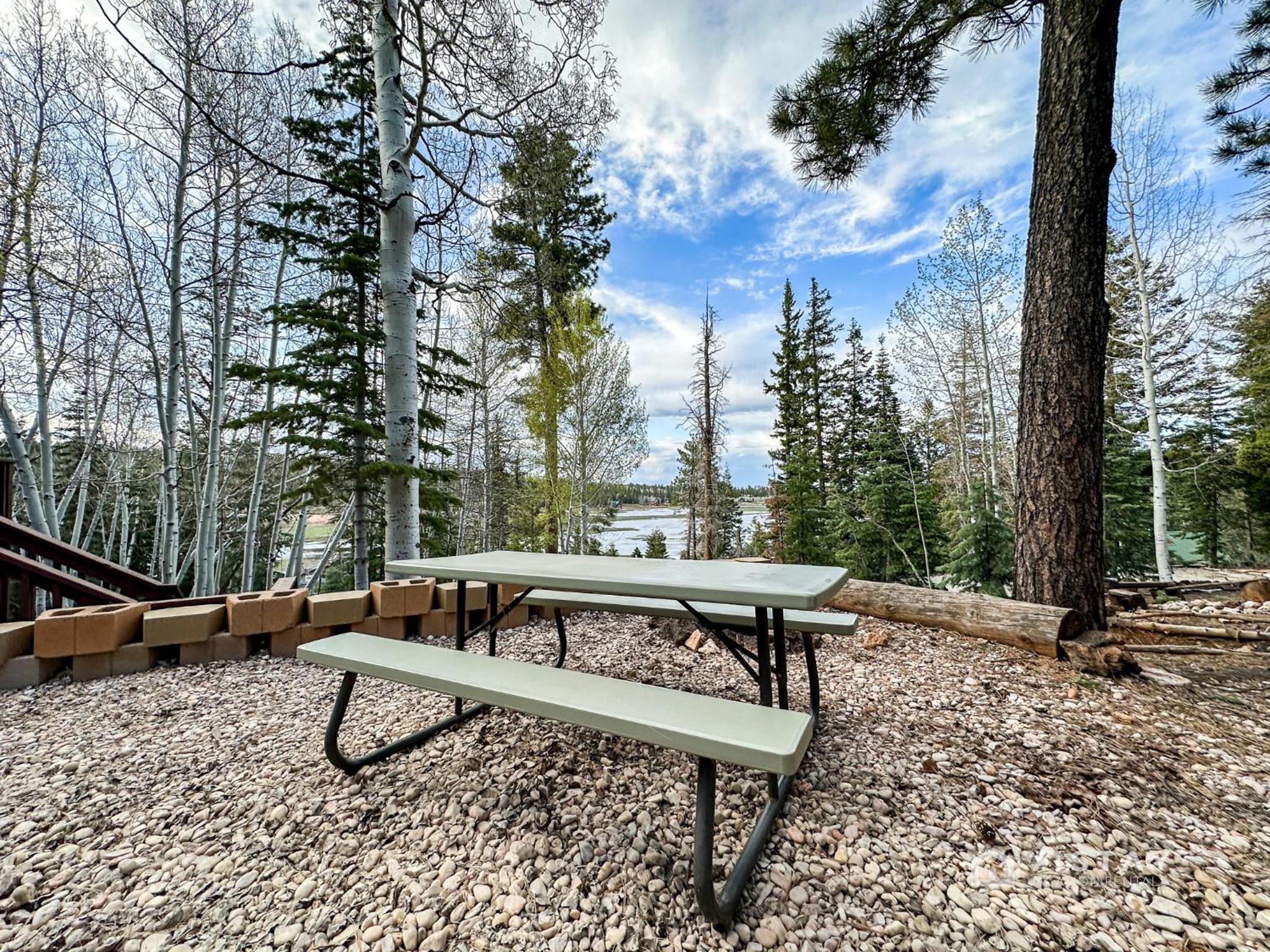 Village Vibes Deck And Bbq