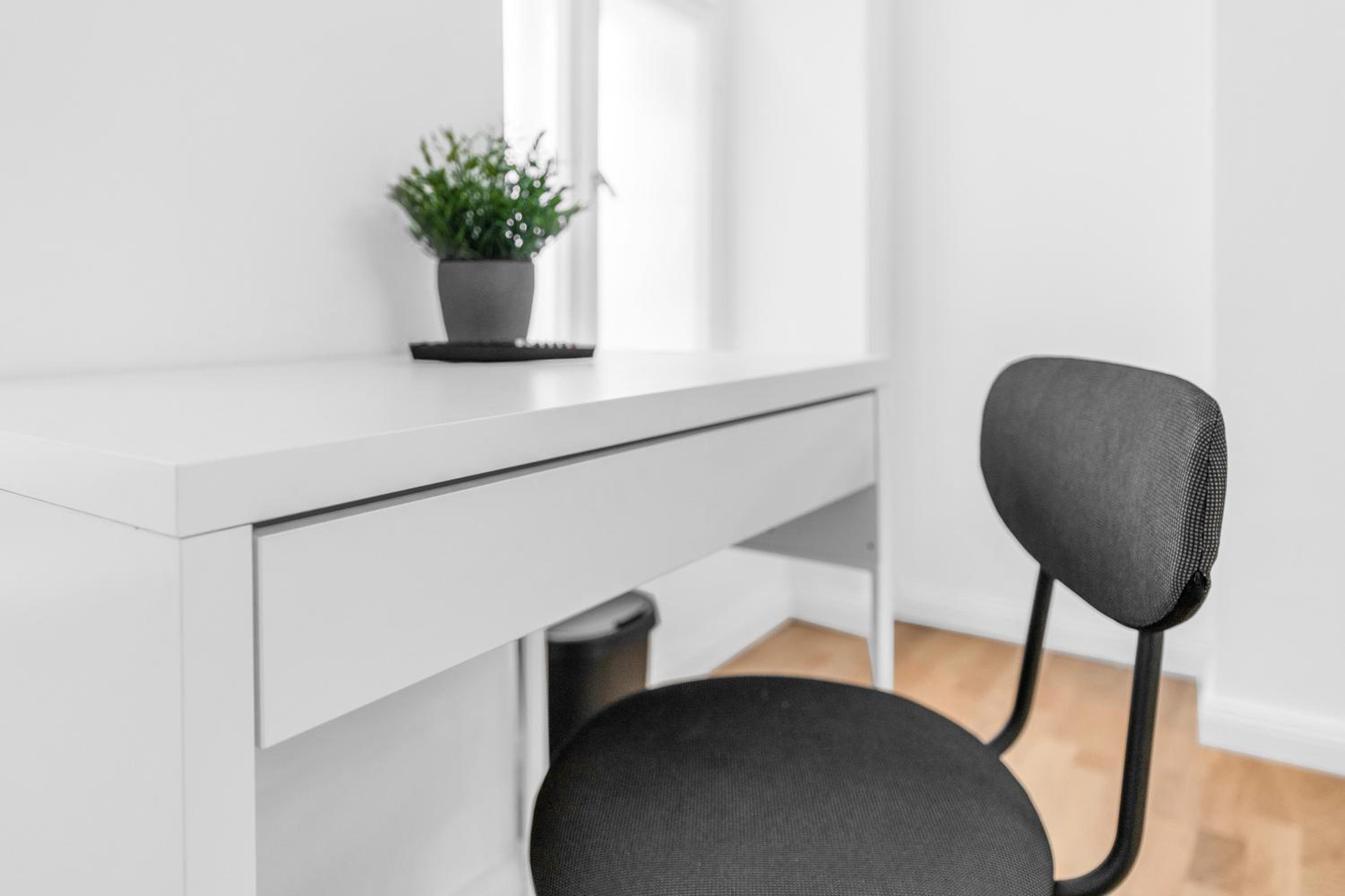 2 Zimmer Apartments,4 Betten,zentral am Sbahnhof Köpenick,vollmöbliert