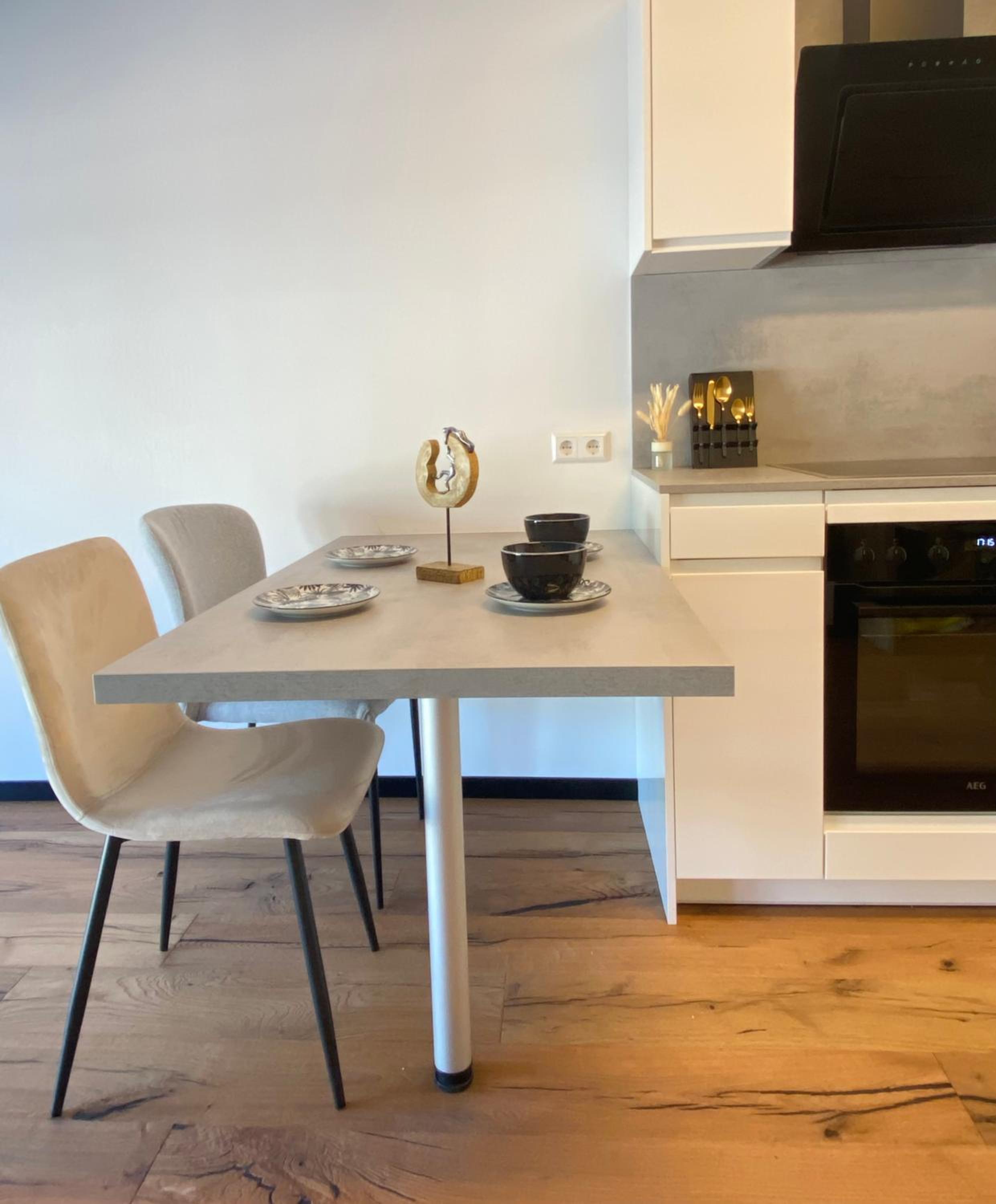 BaMo Studio - city living downtown