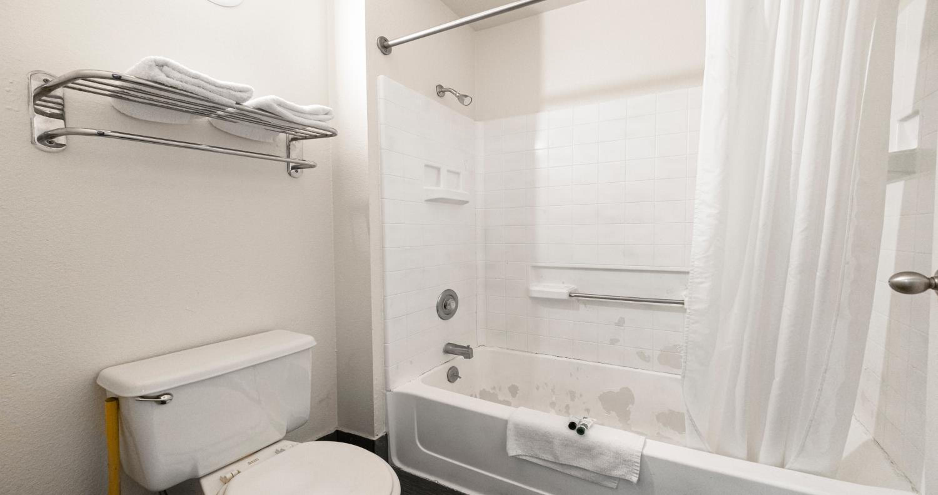 Budget Inn and Suites Stockton Yosemite, Photo 30