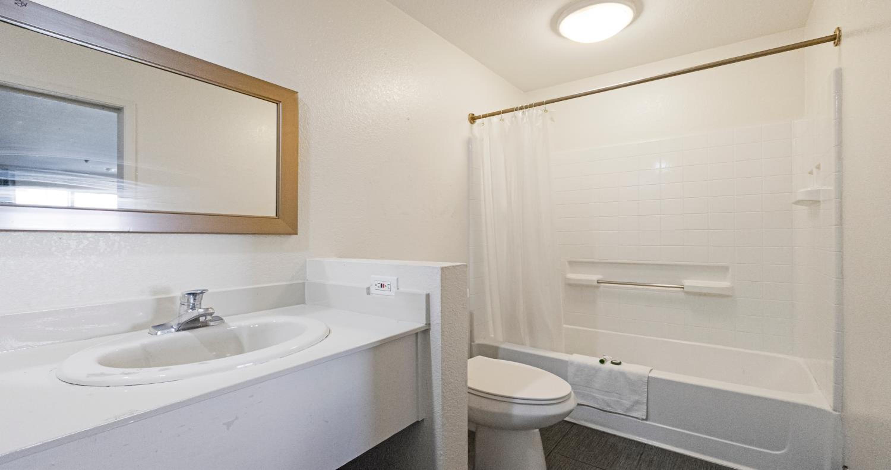 Budget Inn and Suites Stockton Yosemite, Photo 26