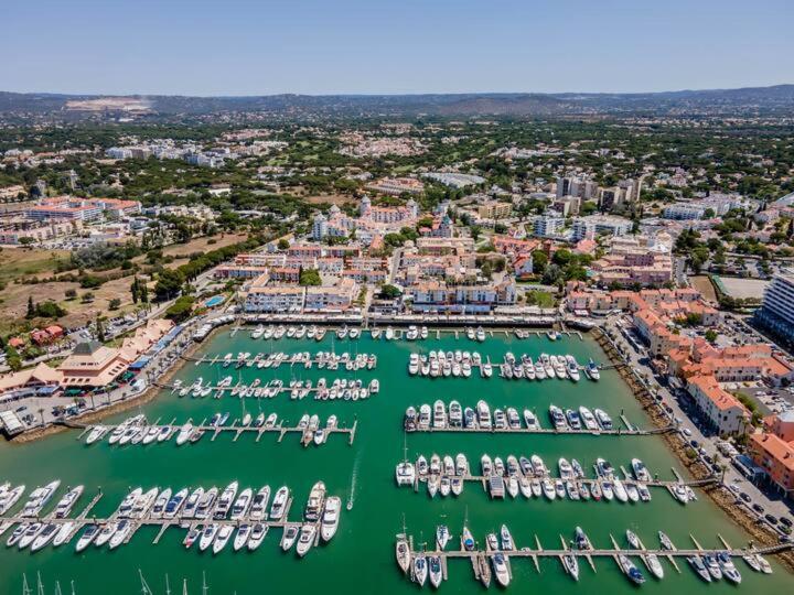 Villa Amour Charming Duplex Apartment on Marina view 3