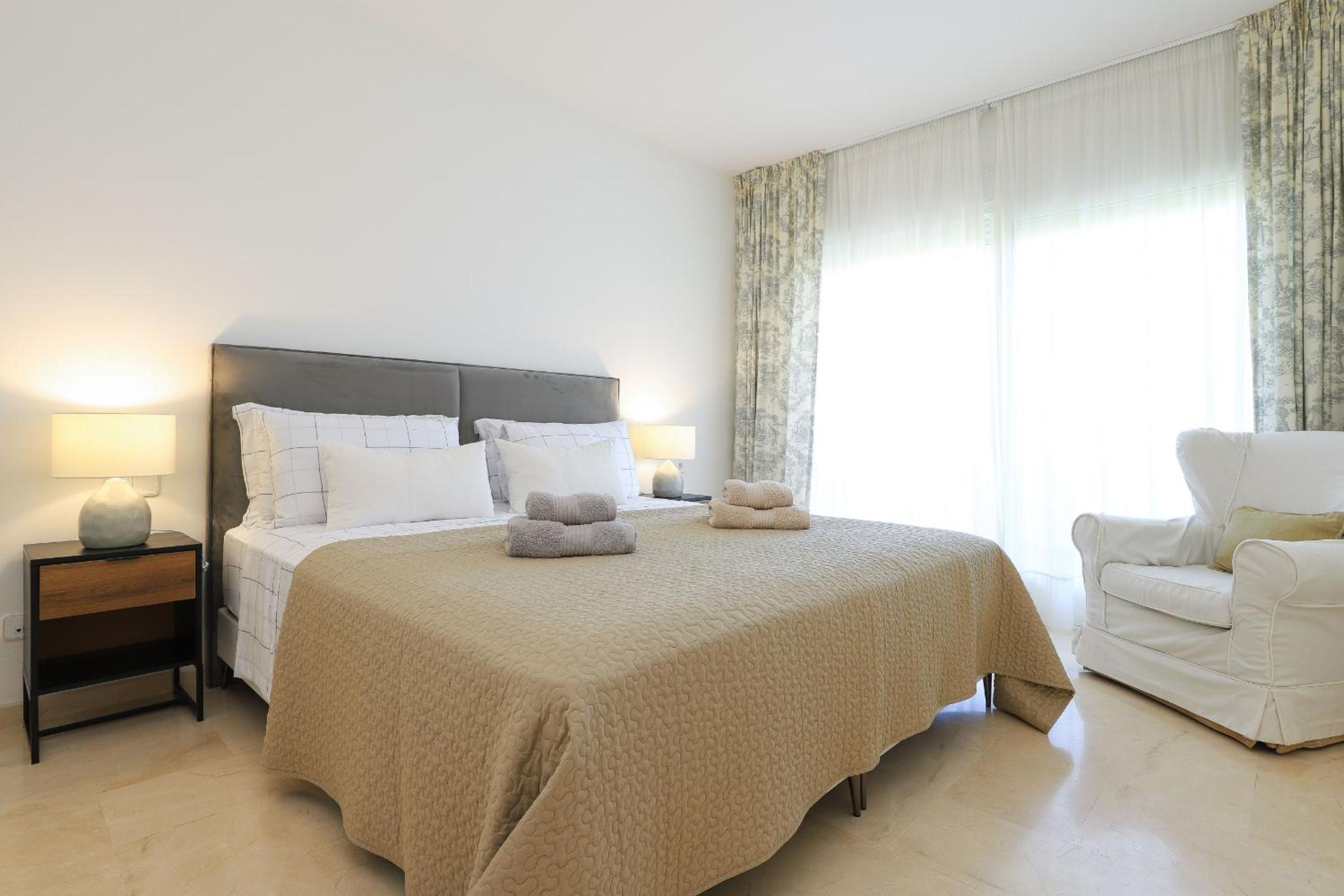 Frontline beach ground floor apartment - Los Monteros Palm Beach