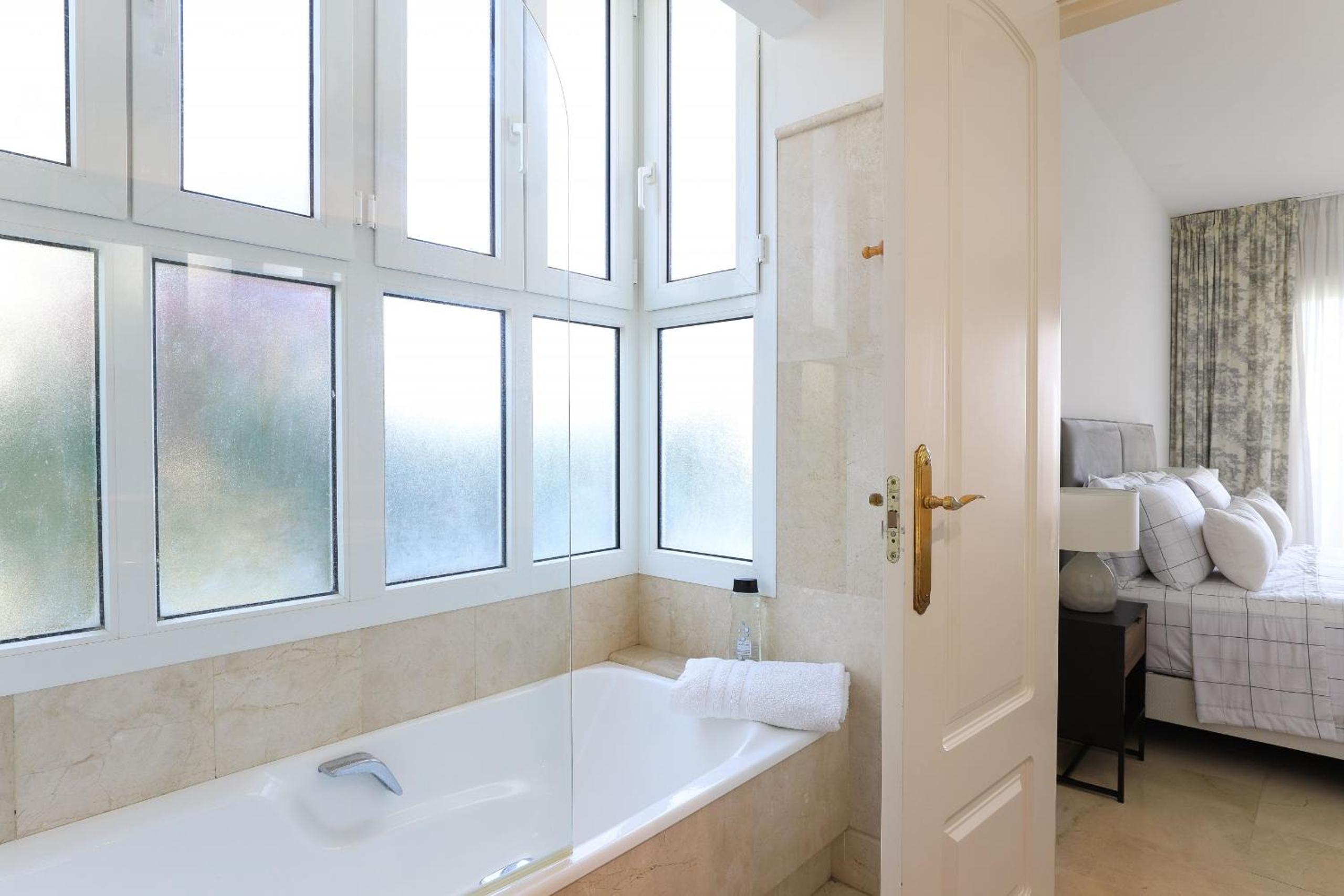 Frontline beach ground floor apartment - Los Monteros Palm Beach