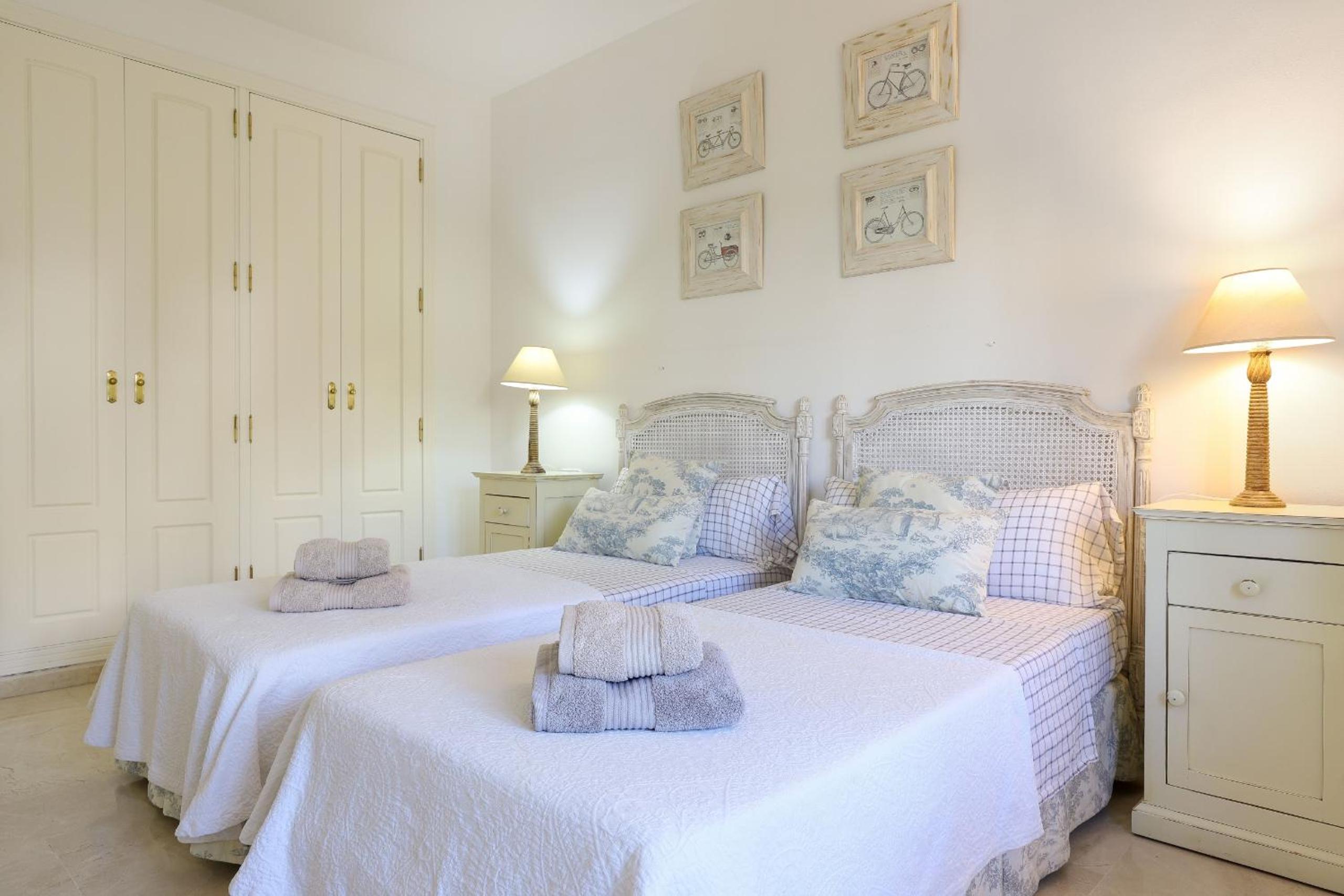 Frontline beach ground floor apartment - Los Monteros Palm Beach
