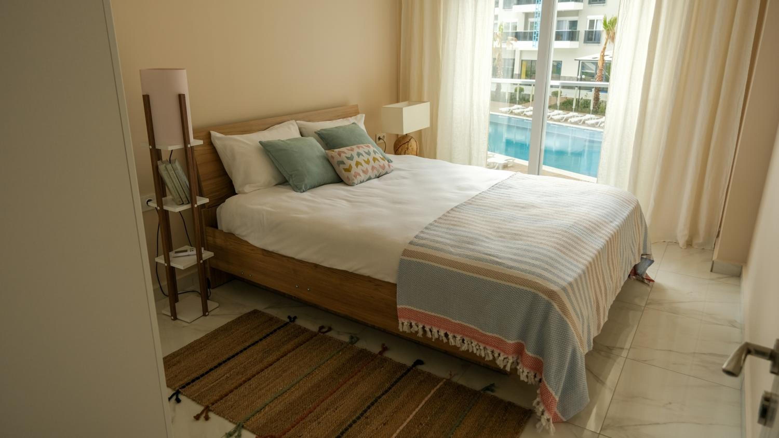 Stylish apartment Calypso with heated pool&beach