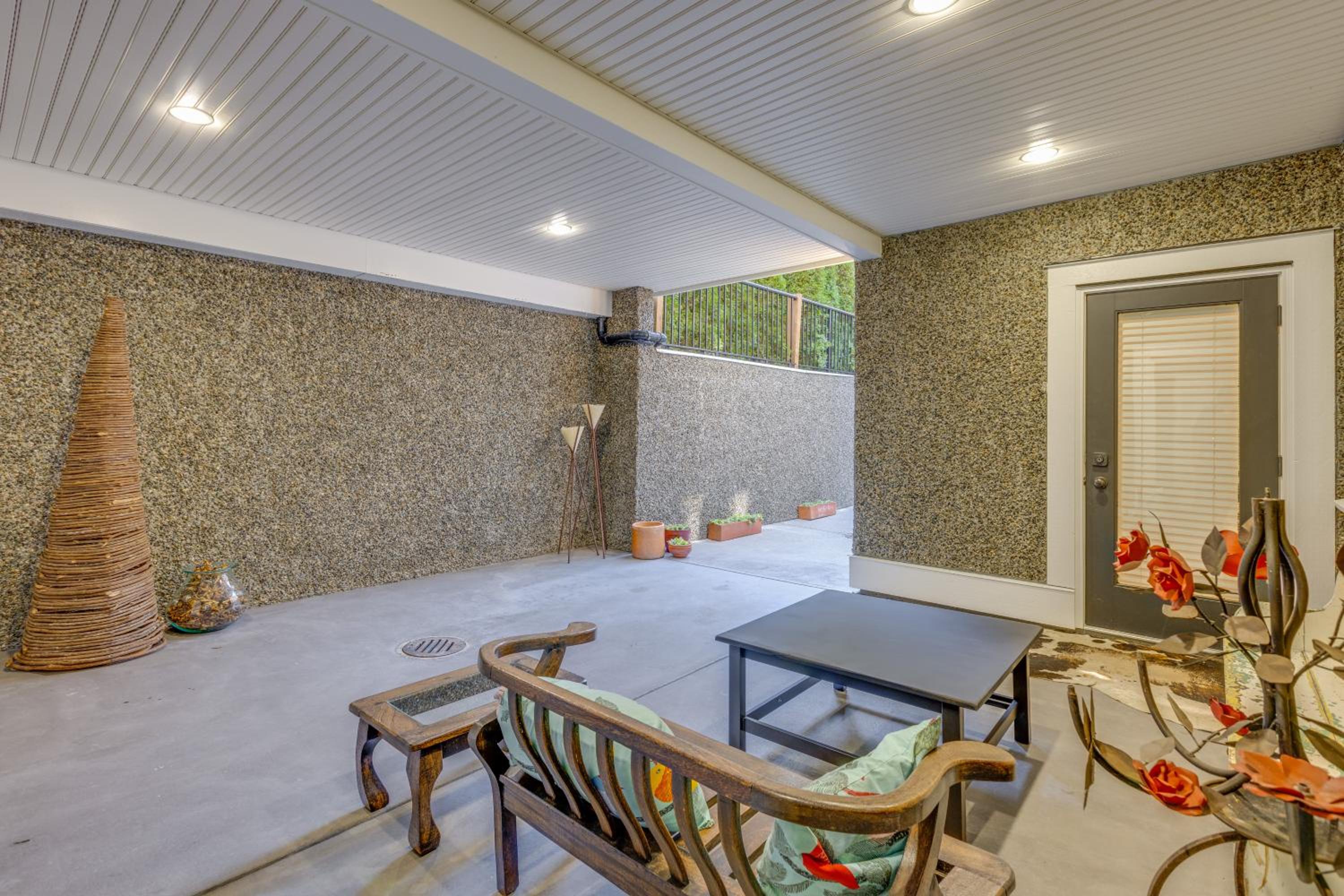Surrey Vacations - Crescent Beach is a walk away from Casa Altamira! - Property Image 9