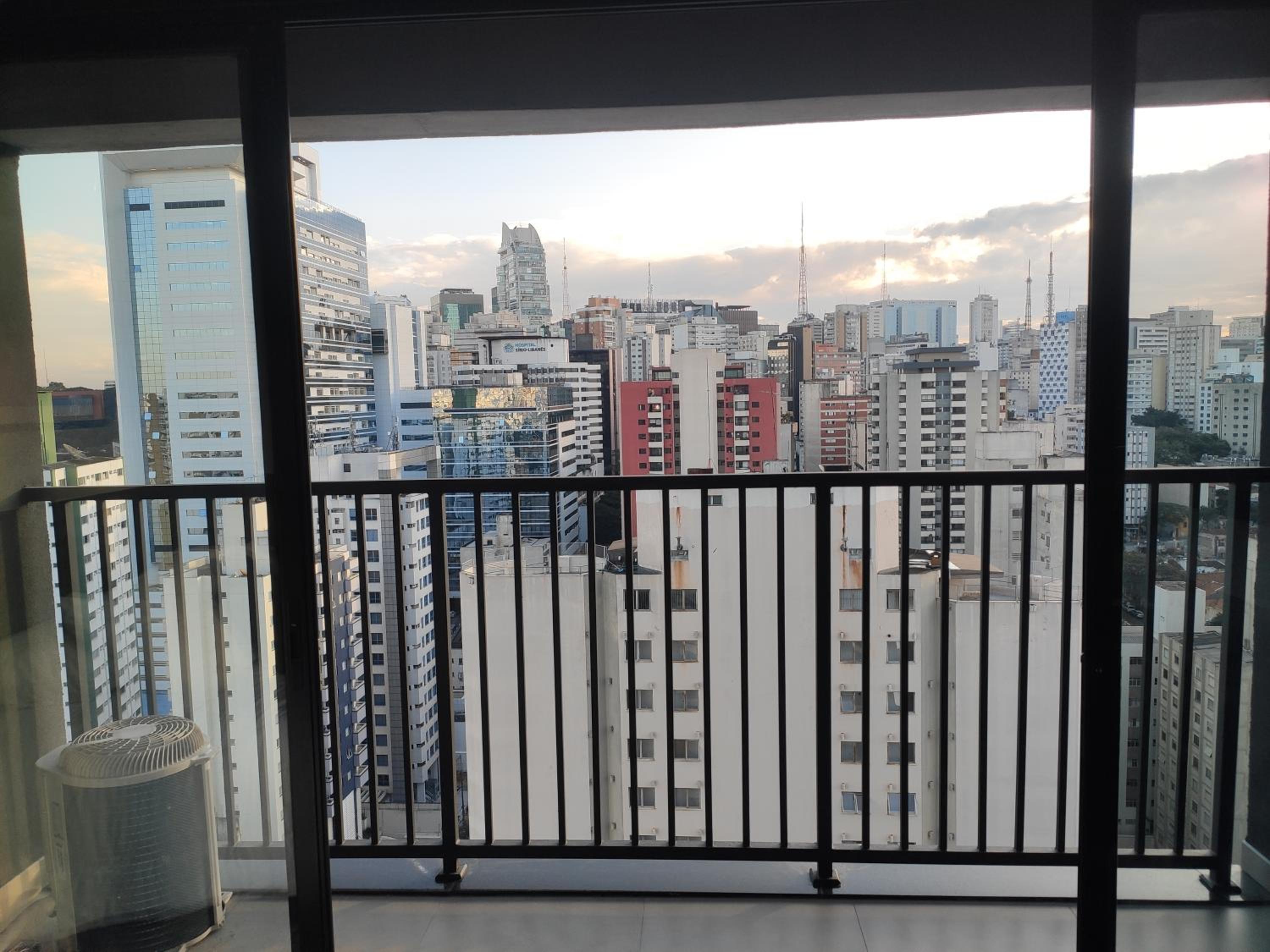 Studio de cobertura perto da av. Paulista