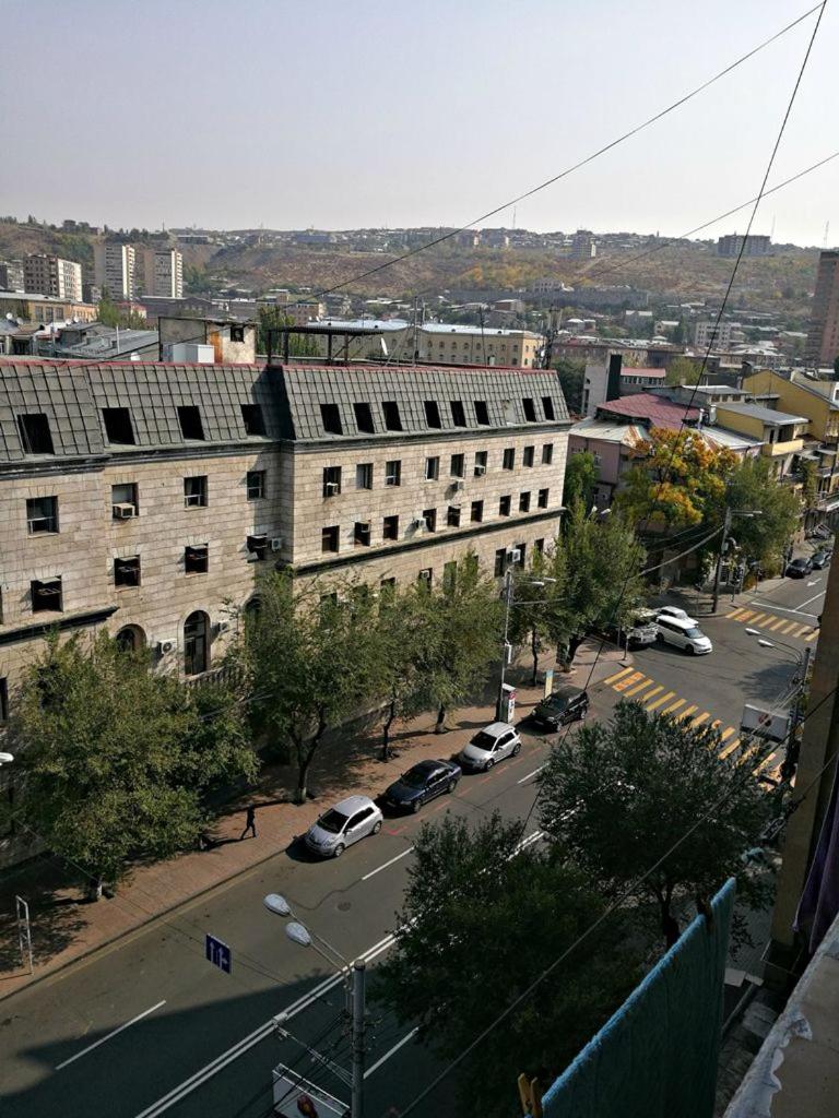 Nice and Cozy Studio Apartment + Kitchen and Open Balcoy In The Middle of CENTER
