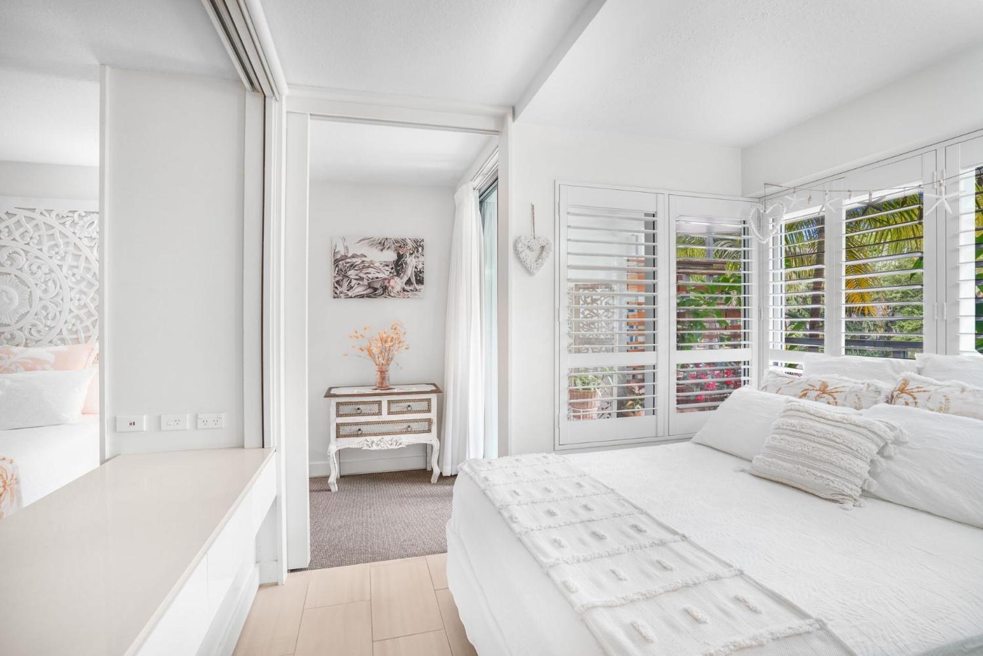 Belle Escapes Drift Beachfront Resort Suite 2202