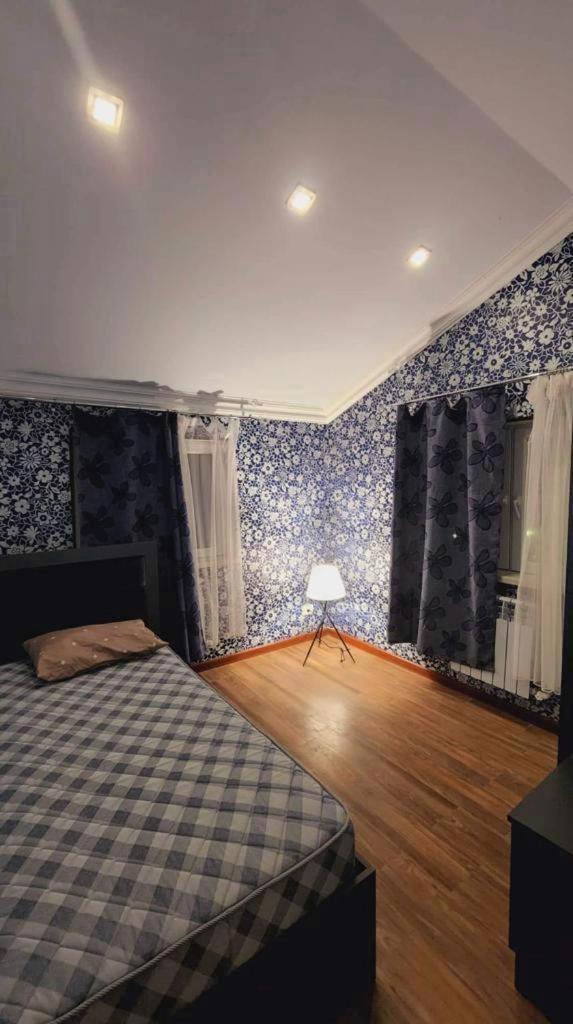 Awesome Large 3 Floor Villa Dilijan , 8 Bedrooms+4.5 Bathrooms+Swimming Pool, Nice Mountain View