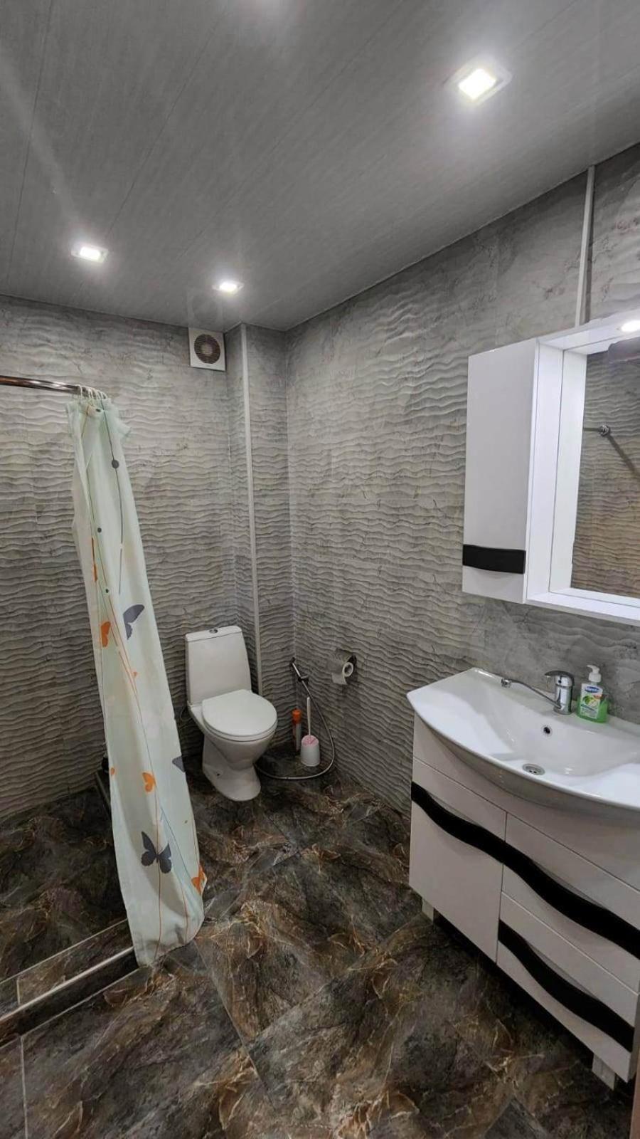 Awesome Large 3 Floor Villa Dilijan , 8 Bedrooms+4.5 Bathrooms+Swimming Pool, Nice Mountain View
