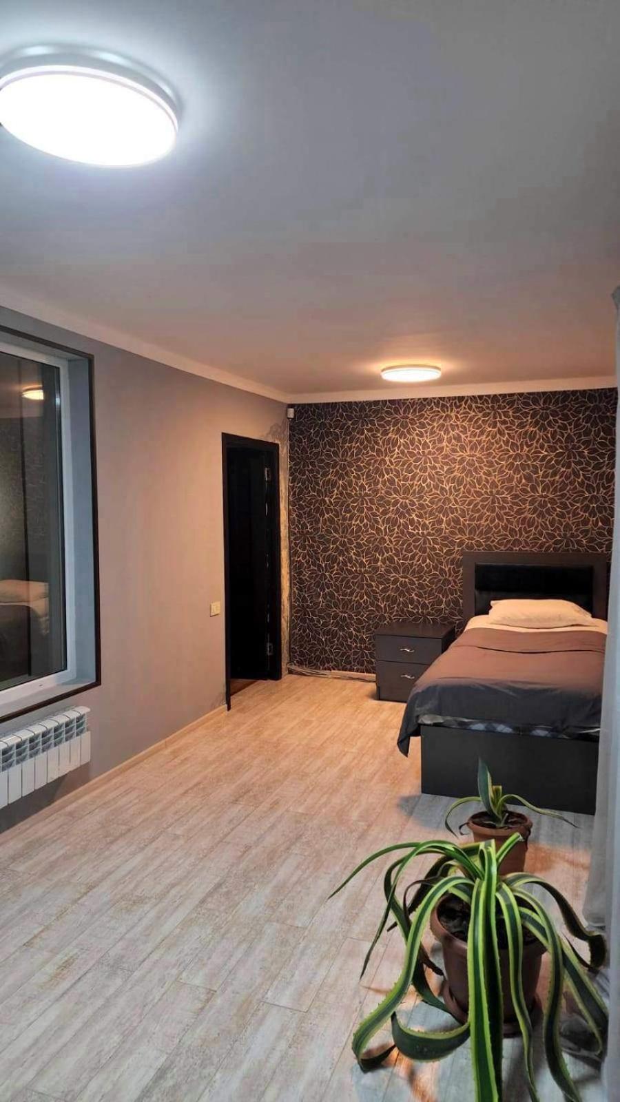 Awesome Large 3 Floor Villa Dilijan , 8 Bedrooms+4.5 Bathrooms+Swimming Pool, Nice Mountain View