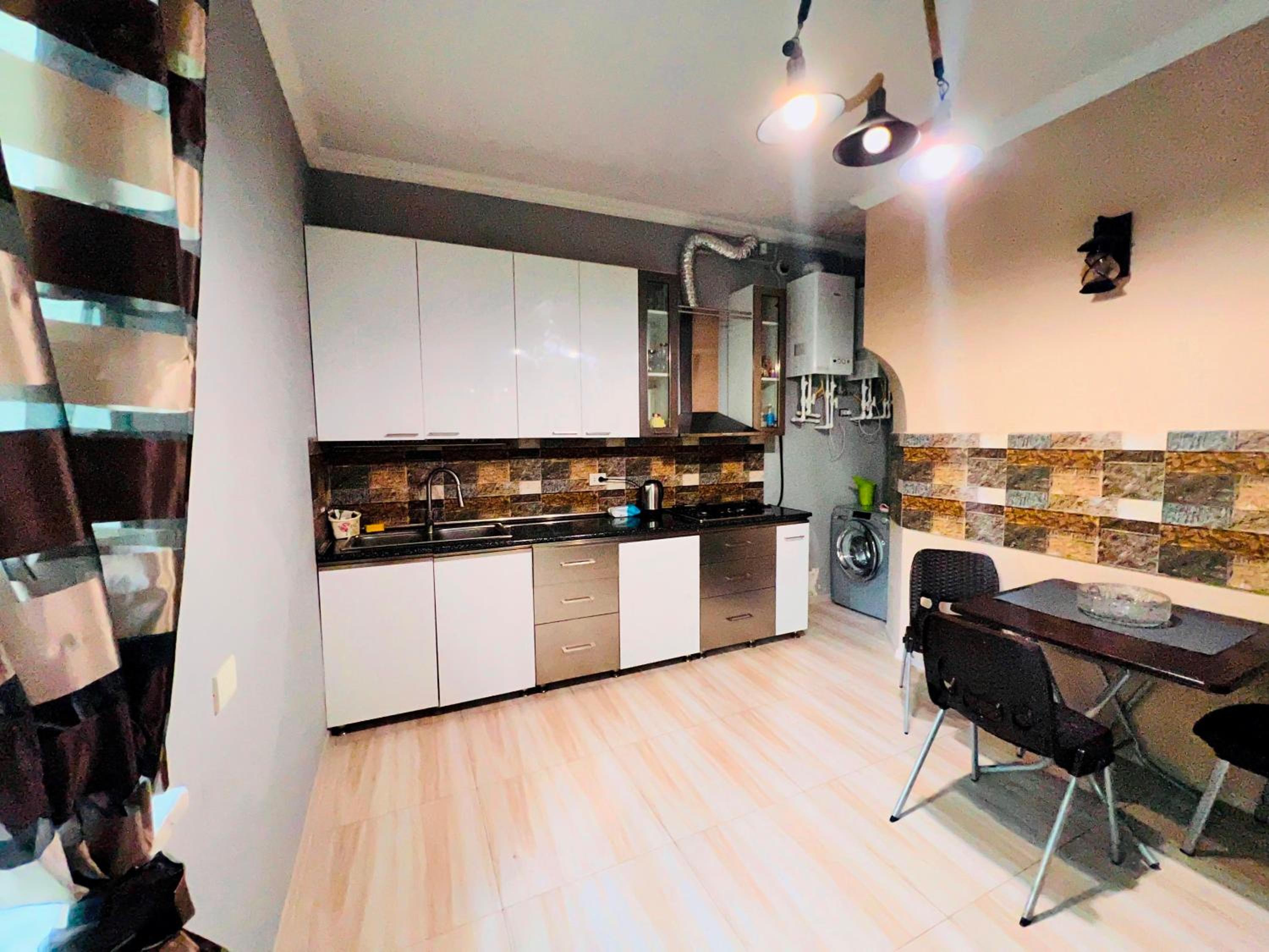 Awesome Large 3 Floor Villa Dilijan , 8 Bedrooms+4.5 Bathrooms+Swimming Pool, Nice Mountain View
