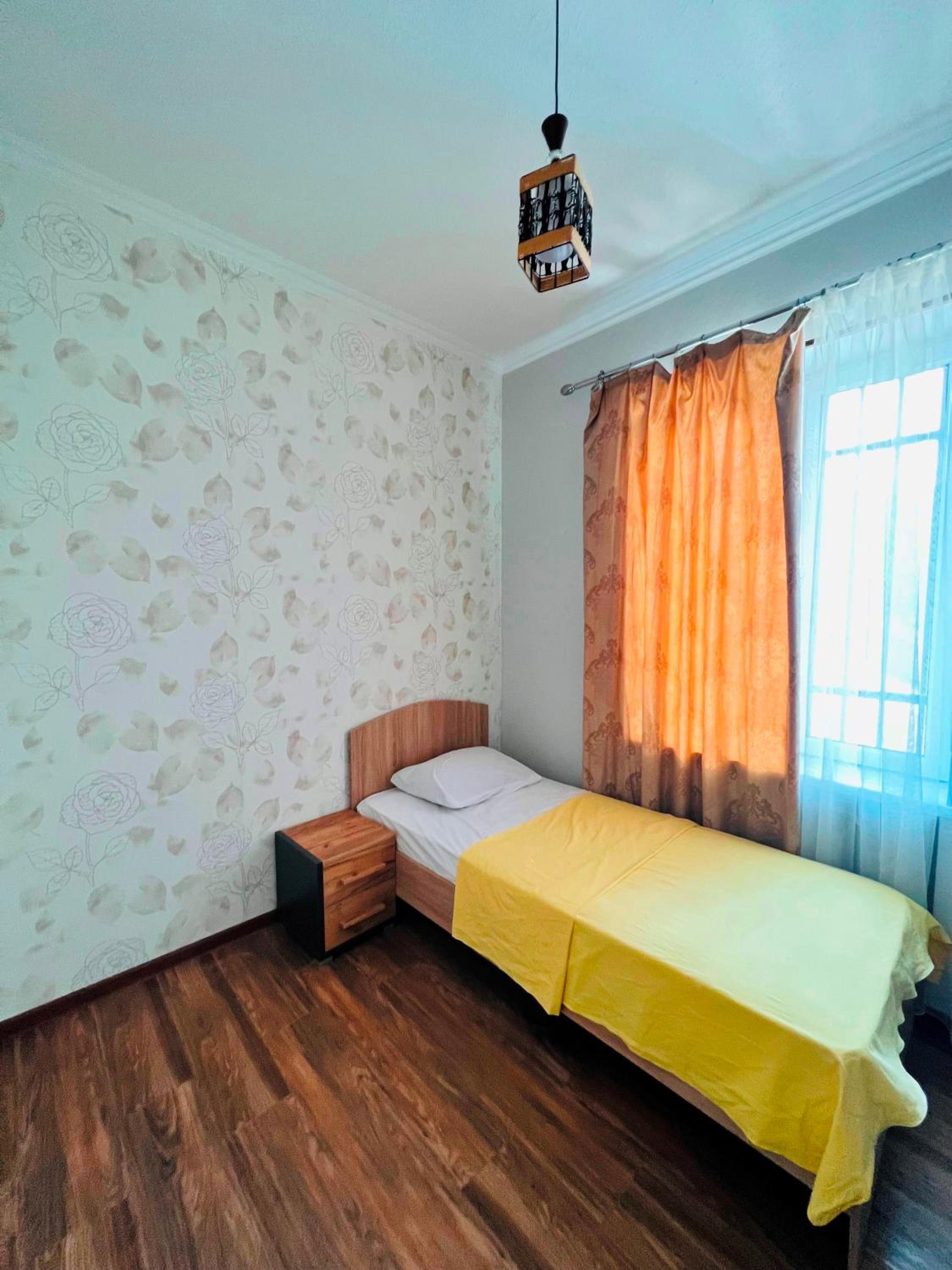Awesome Large 3 Floor Villa Dilijan , 8 Bedrooms+4.5 Bathrooms+Swimming Pool, Nice Mountain View
