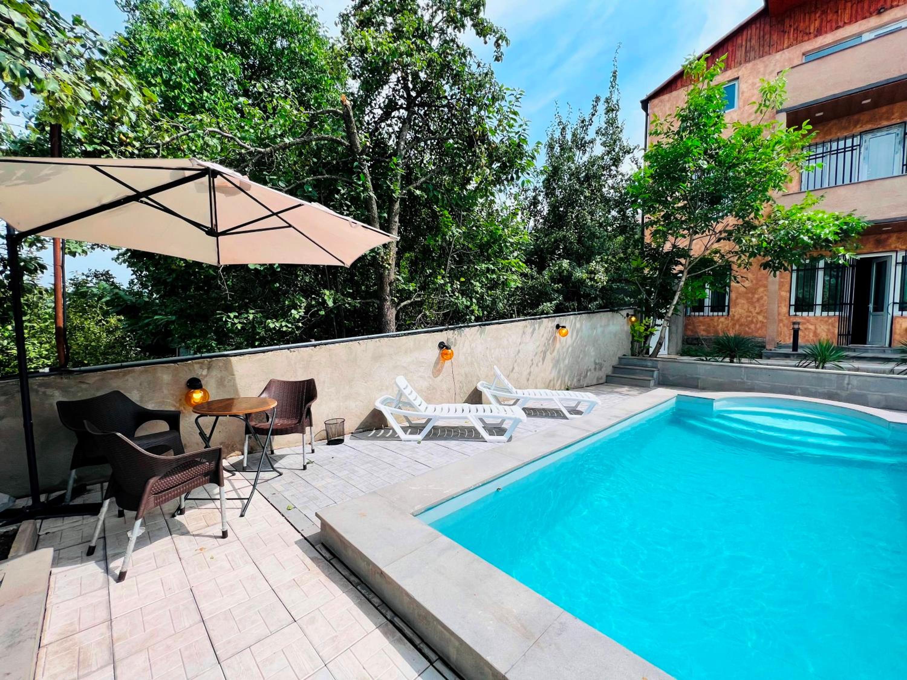 Awesome Large 3 Floor Villa Dilijan , 8 Bedrooms+4.5 Bathrooms+Swimming Pool, Nice Mountain View