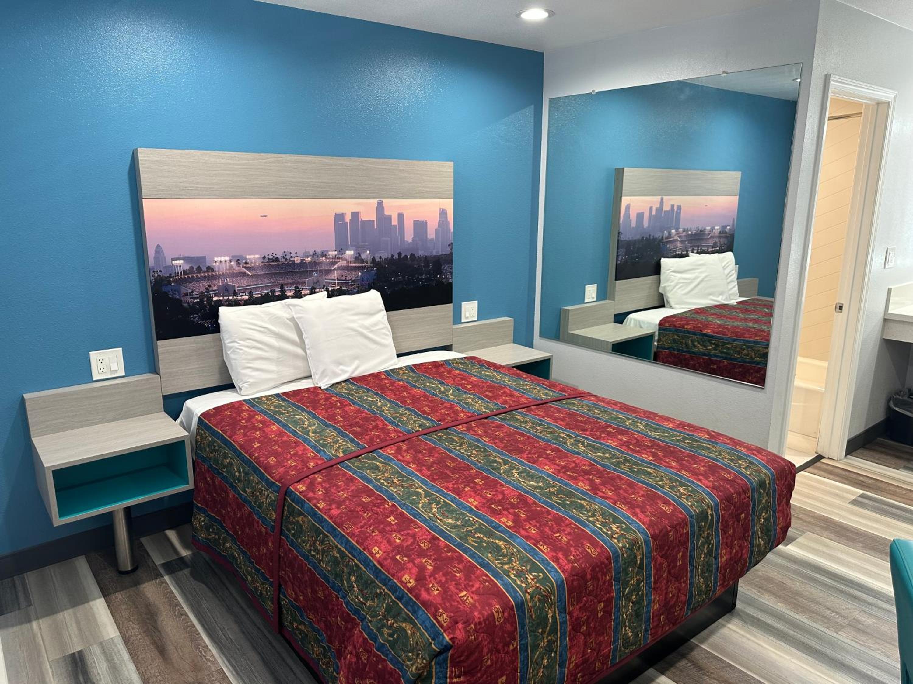 Sahara Inn - Los Angeles