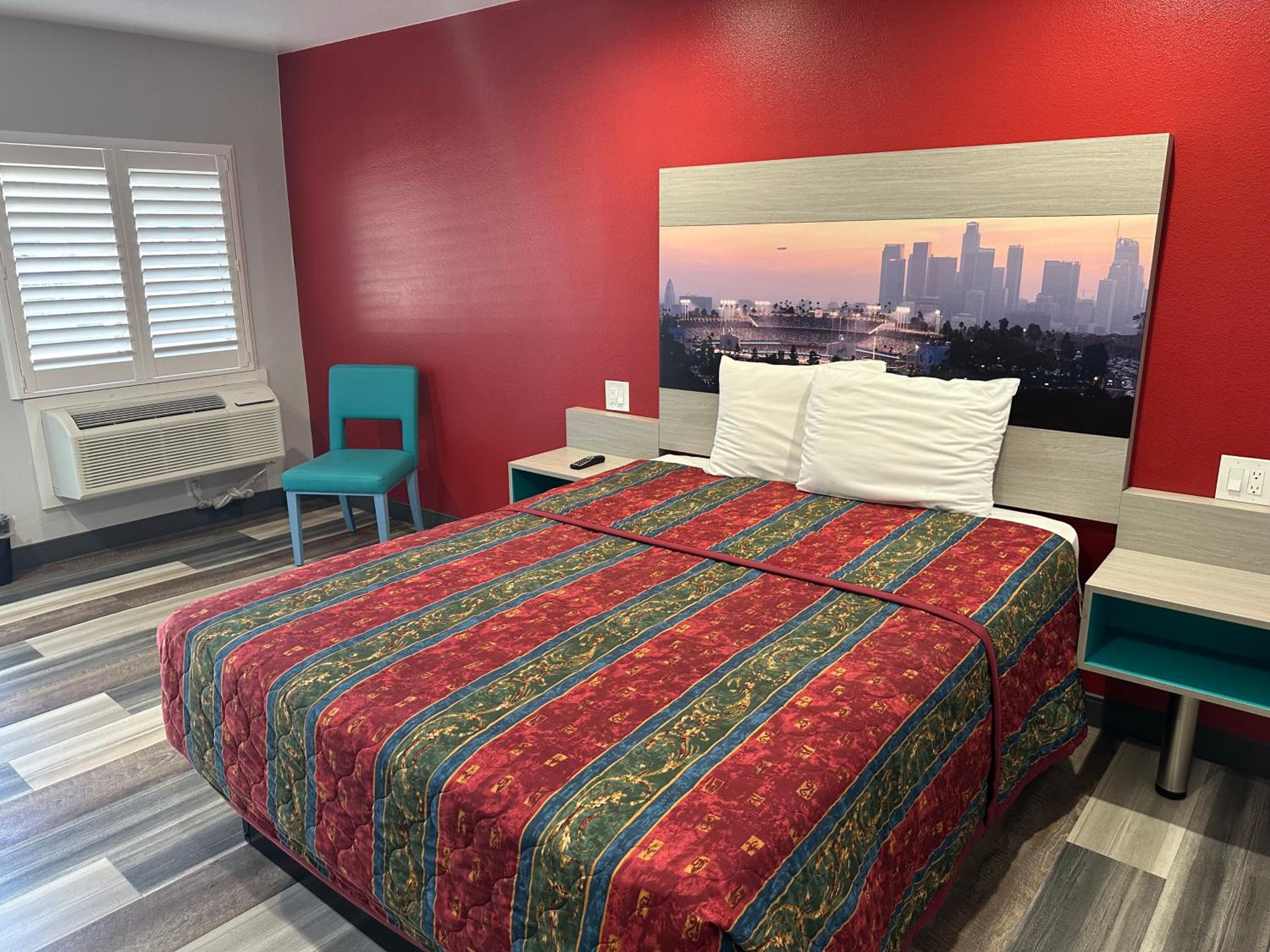 Sahara Inn - Los Angeles