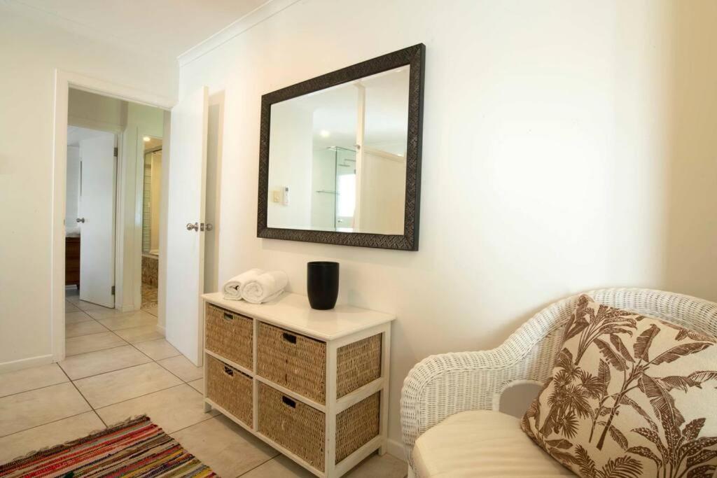 Alani - Absolute Beachfront - Sleeps up to 10