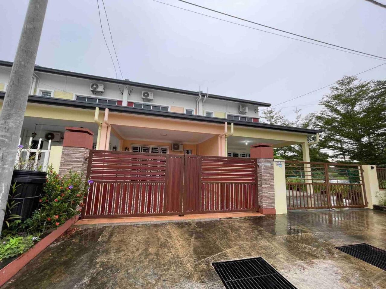 BETESDA HOMESTAY