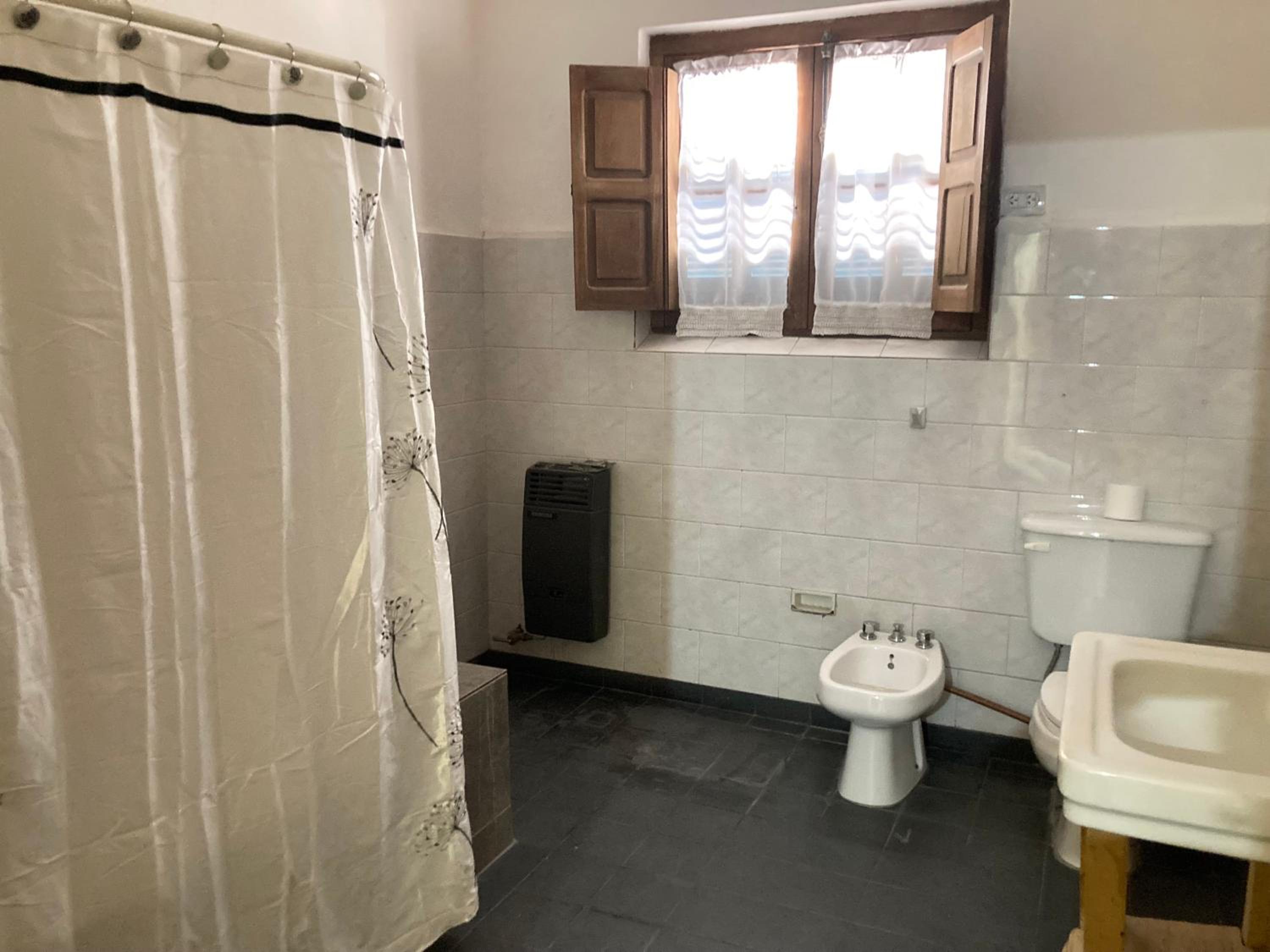 Alojarte en Punilla- Casona Azul hasta 12 personas