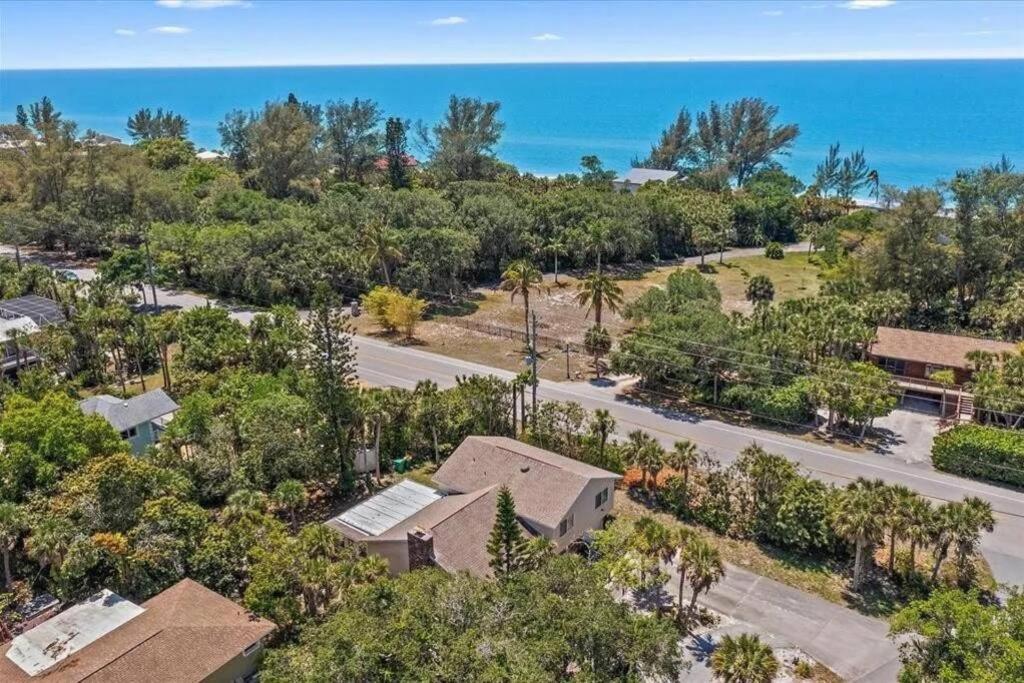 Beachside Bliss: Family-Friendly view 4