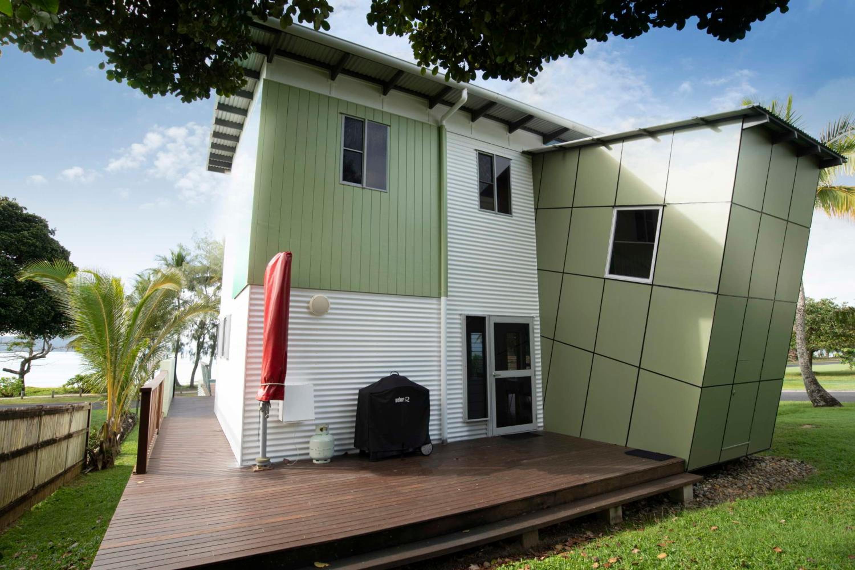 Bella's Beach House - Family Home - South Mission Beach