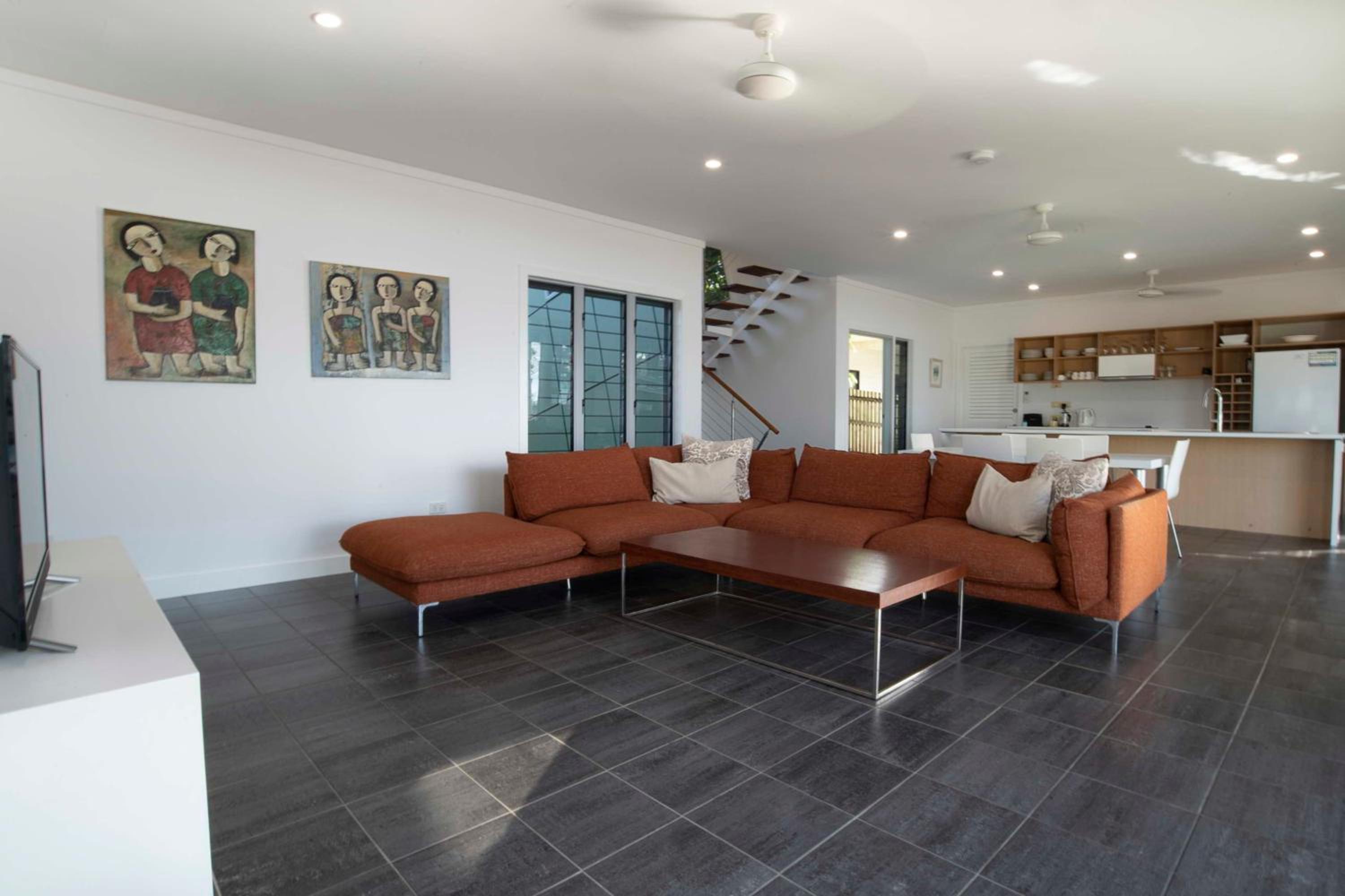 Bella's Beach House - Family Home - South Mission Beach