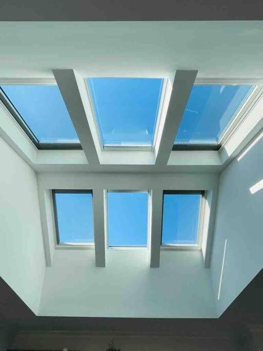 Skylight Splendour!