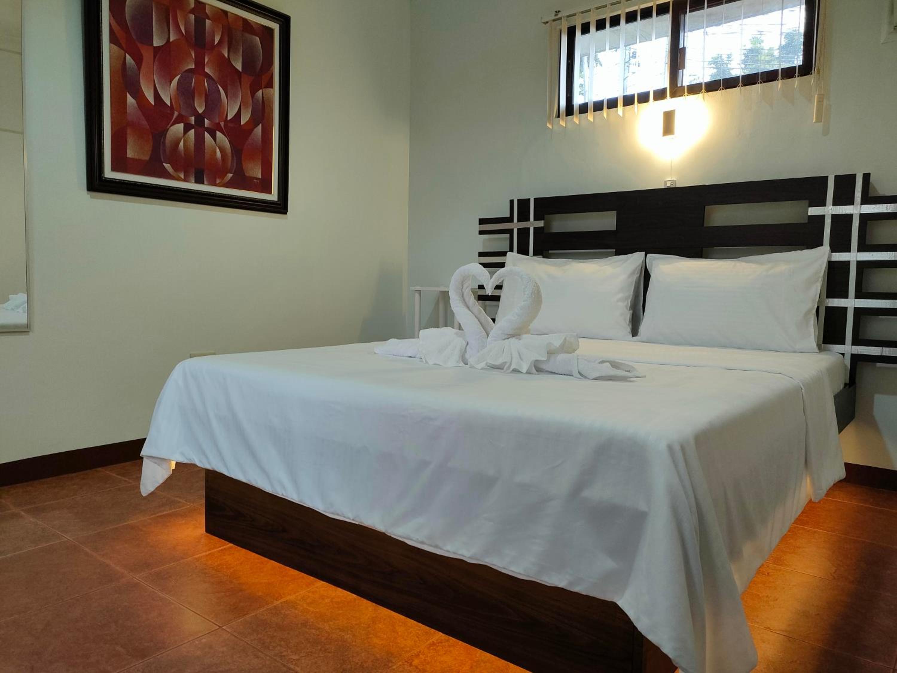 DMC2 Residence Panglao view 5