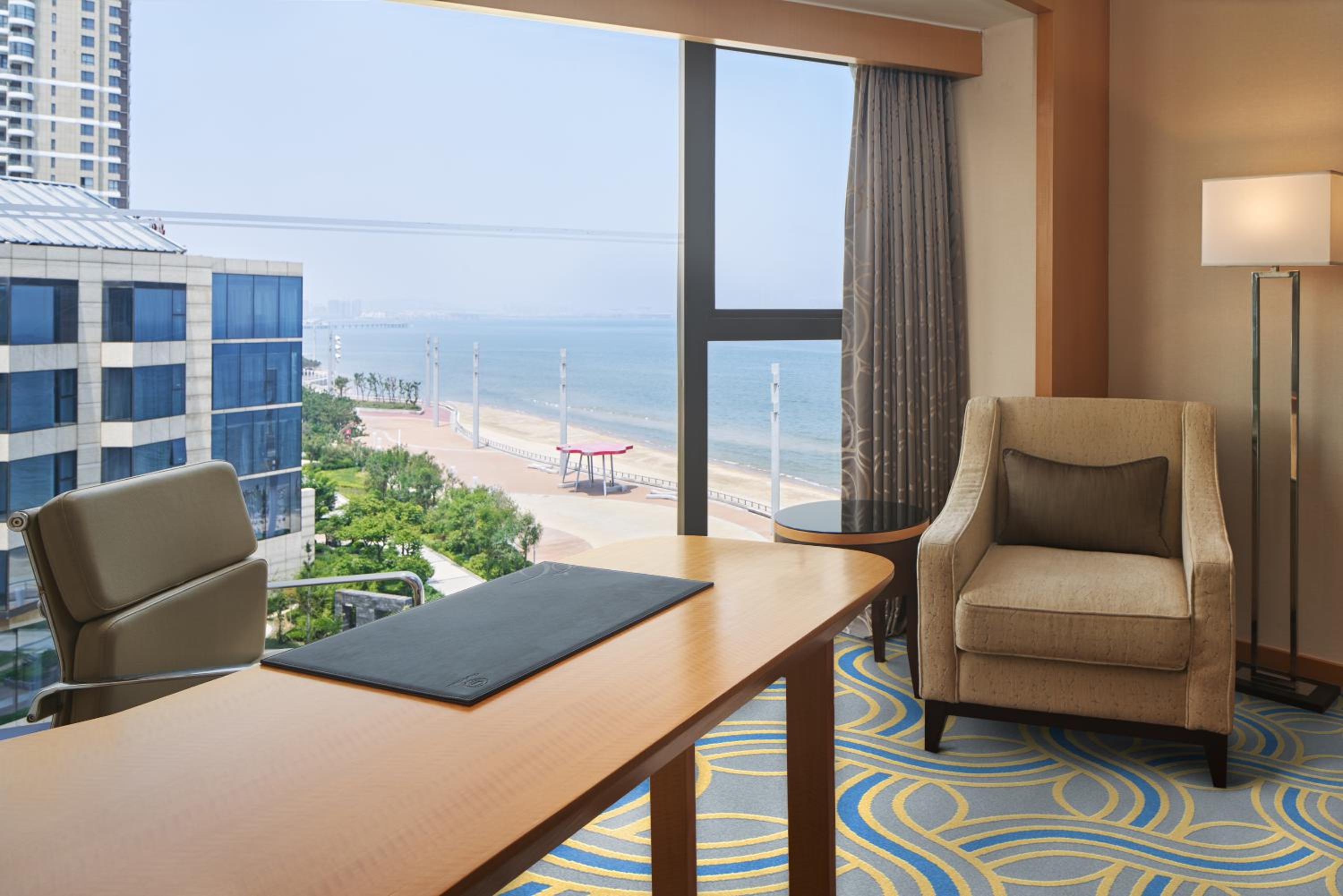 Sheraton Yantai Golden Beach Resort, photo 16