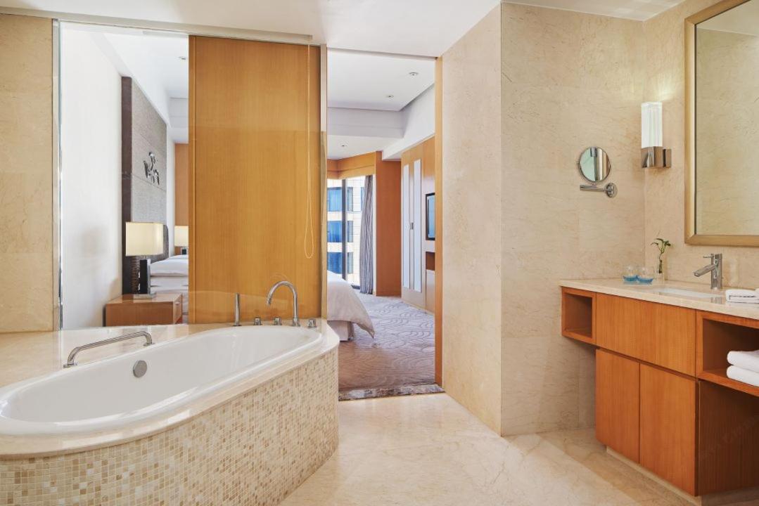 Sheraton Yantai Golden Beach Resort